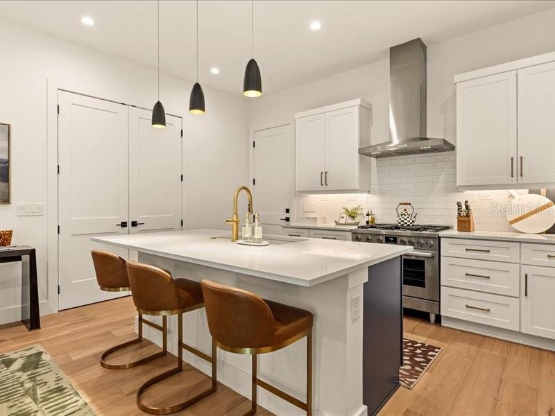 H VANWIES SUB - Residential