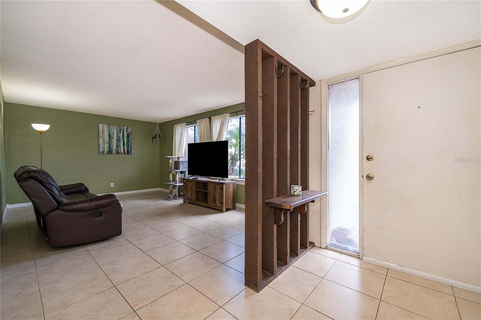 ORIENTA POINT CONDO 1 - Residential