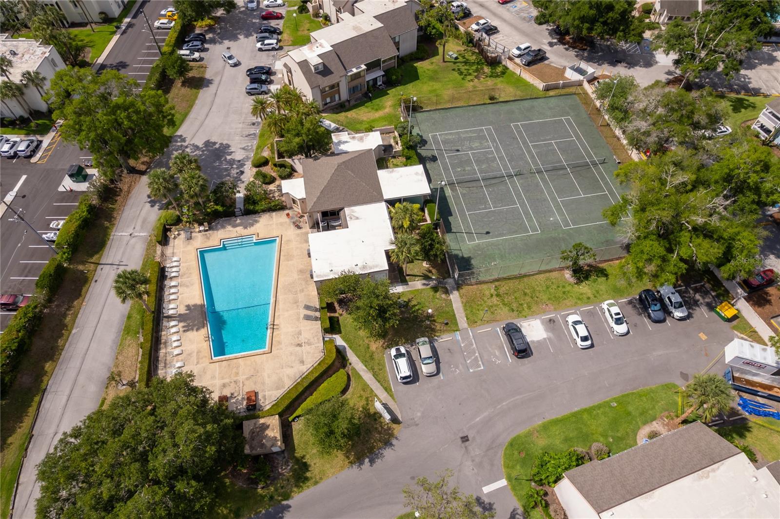 ORIENTA POINT CONDO 1 - Residential