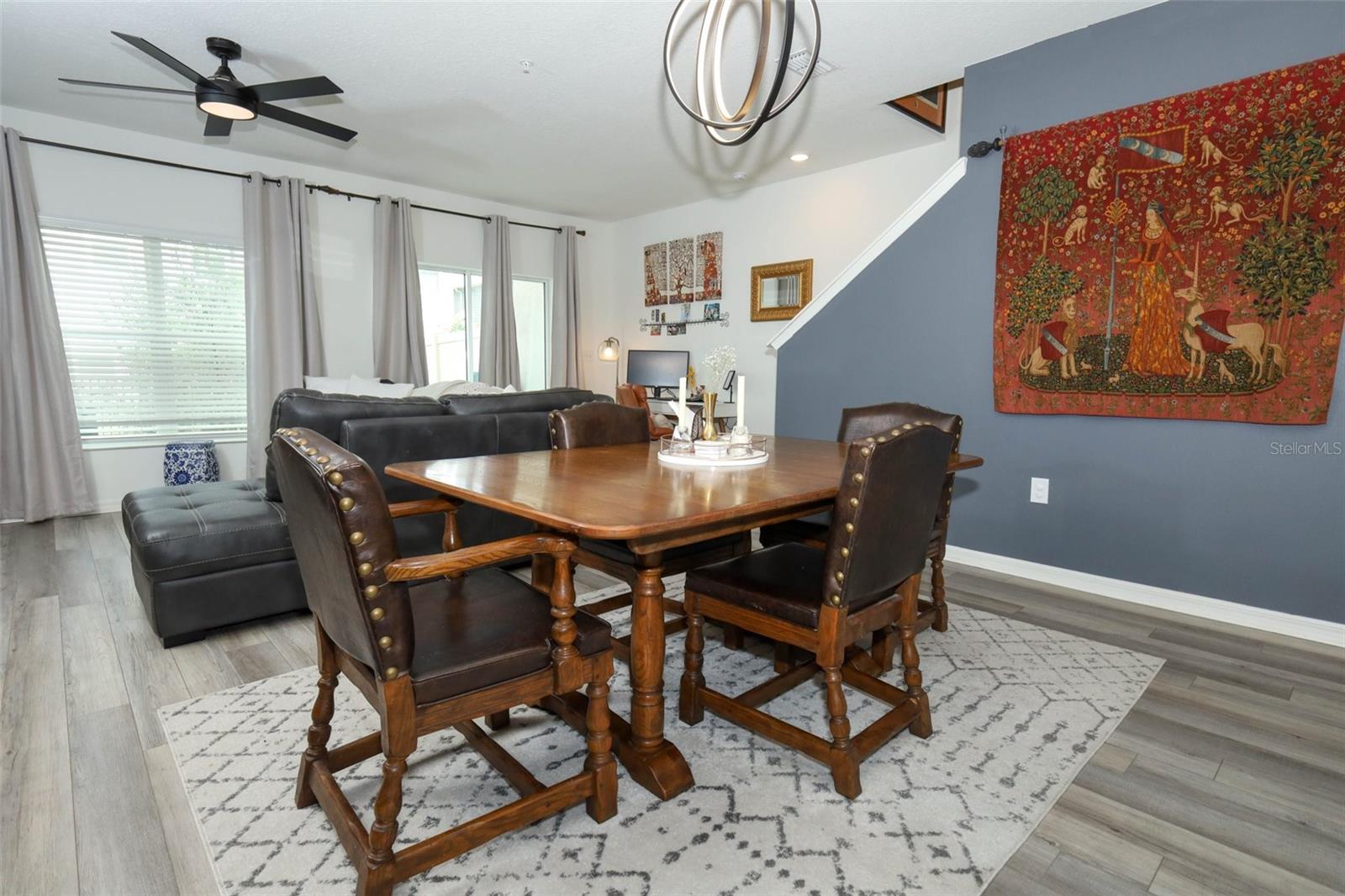 LANDINGS AT RIVERBEND - Residential Lease