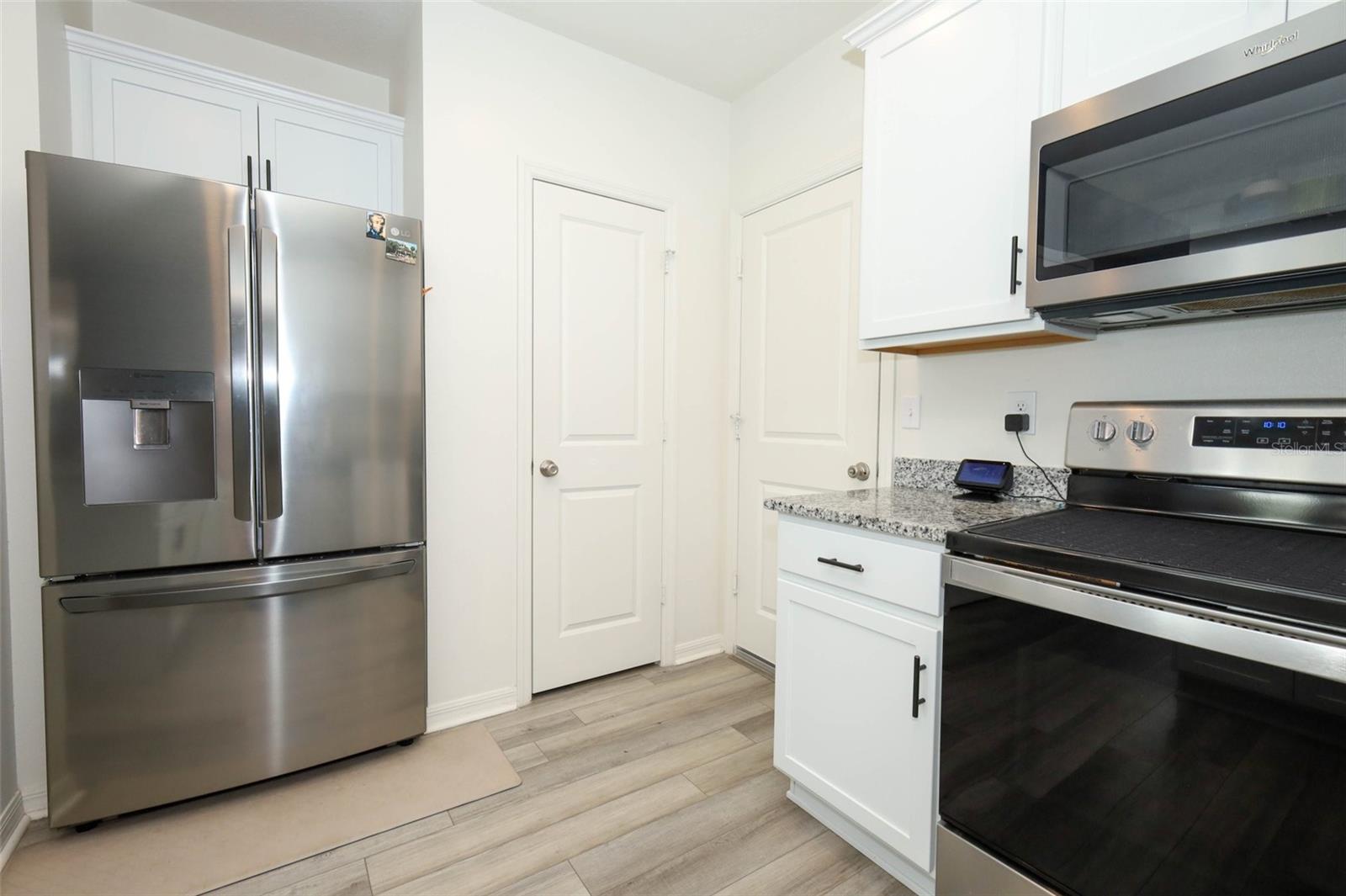 LANDINGS AT RIVERBEND - Residential Lease