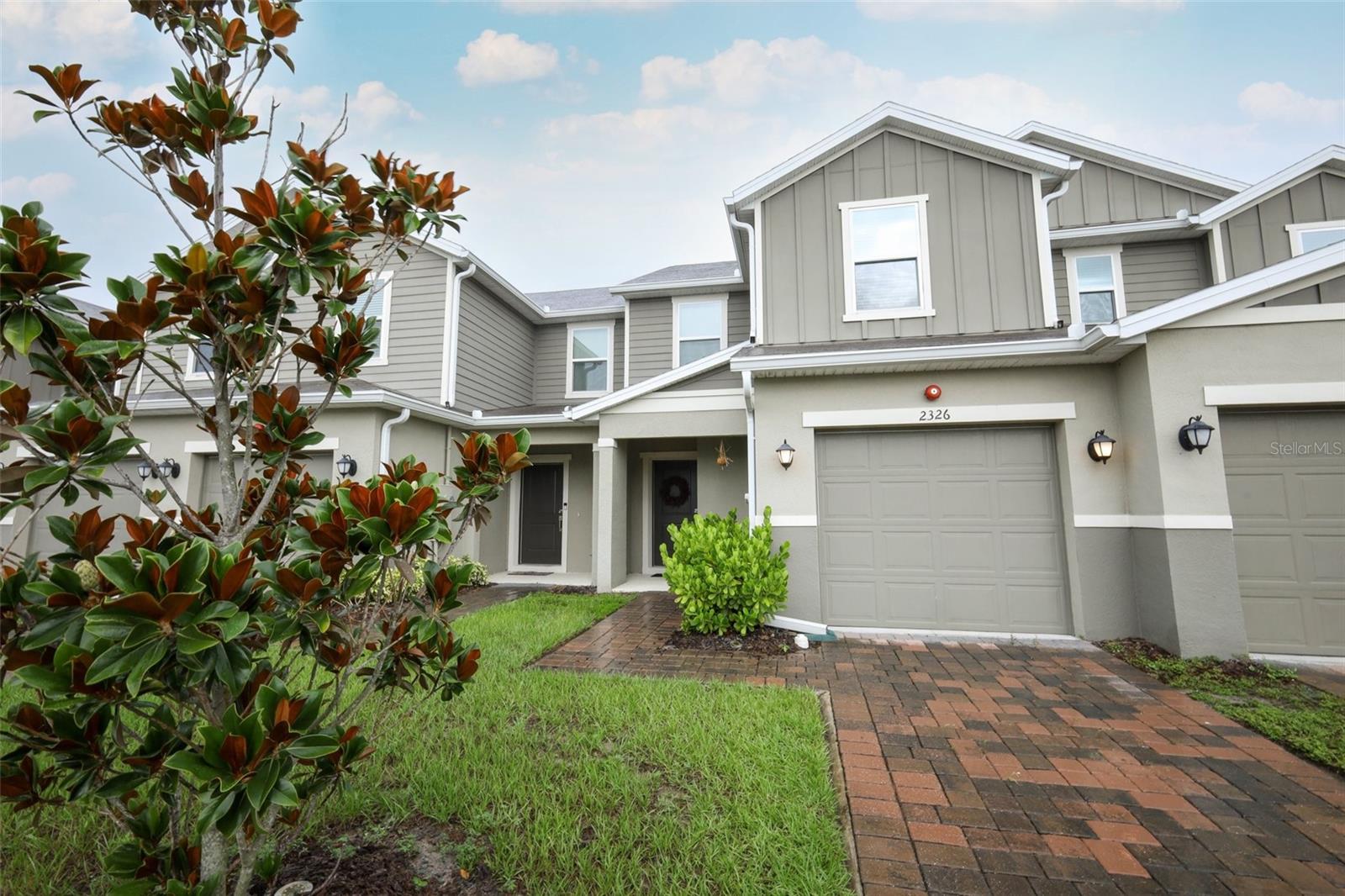 LANDINGS AT RIVERBEND - Residential Lease