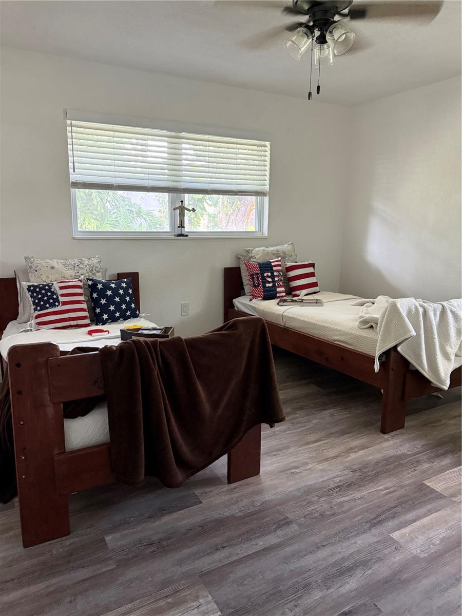 HIGHLAND SHORES FOURTH UNIT - Residential