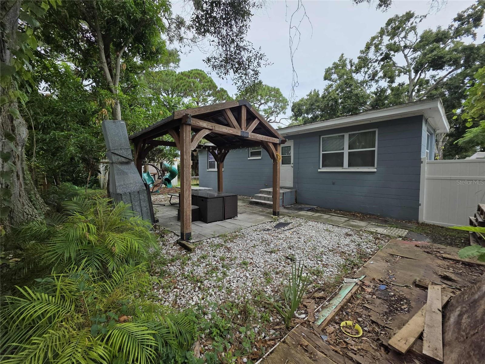 PINELLAS PARK - Residential