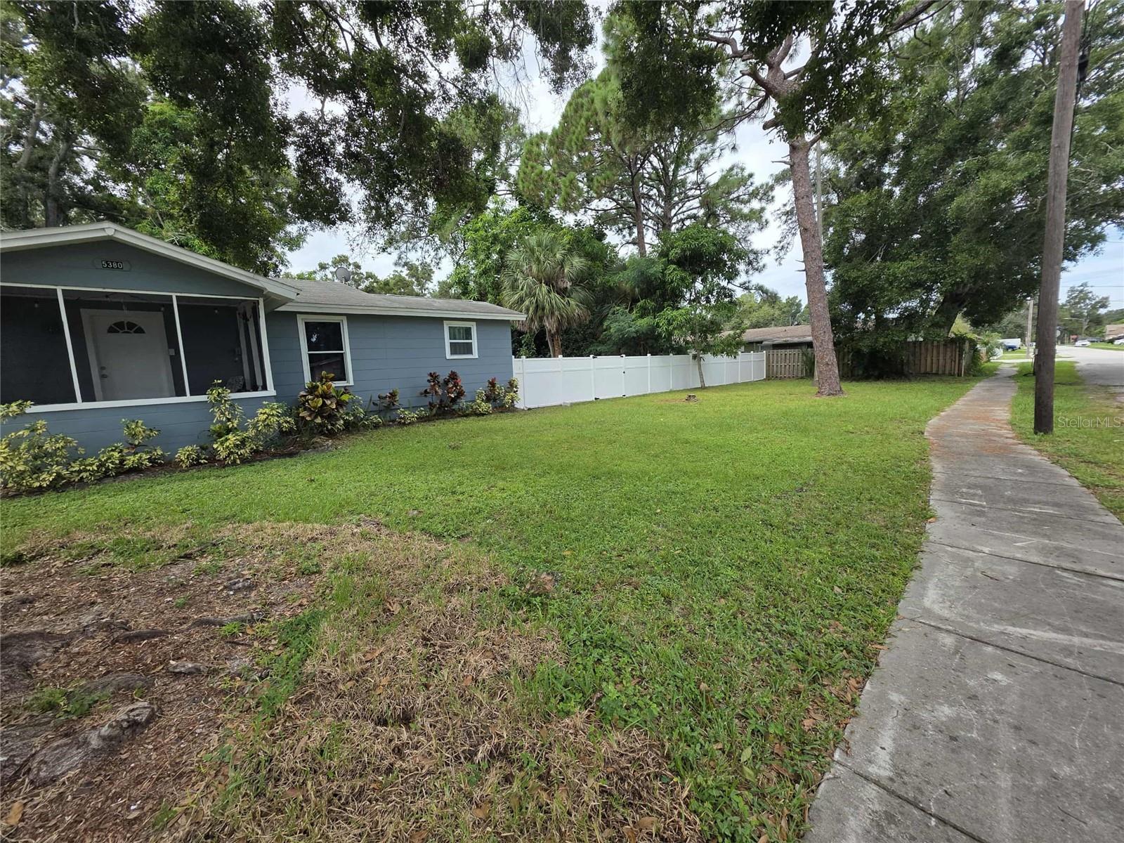 PINELLAS PARK - Residential