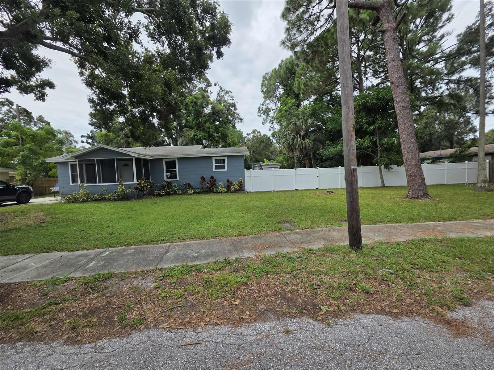 PINELLAS PARK - Residential