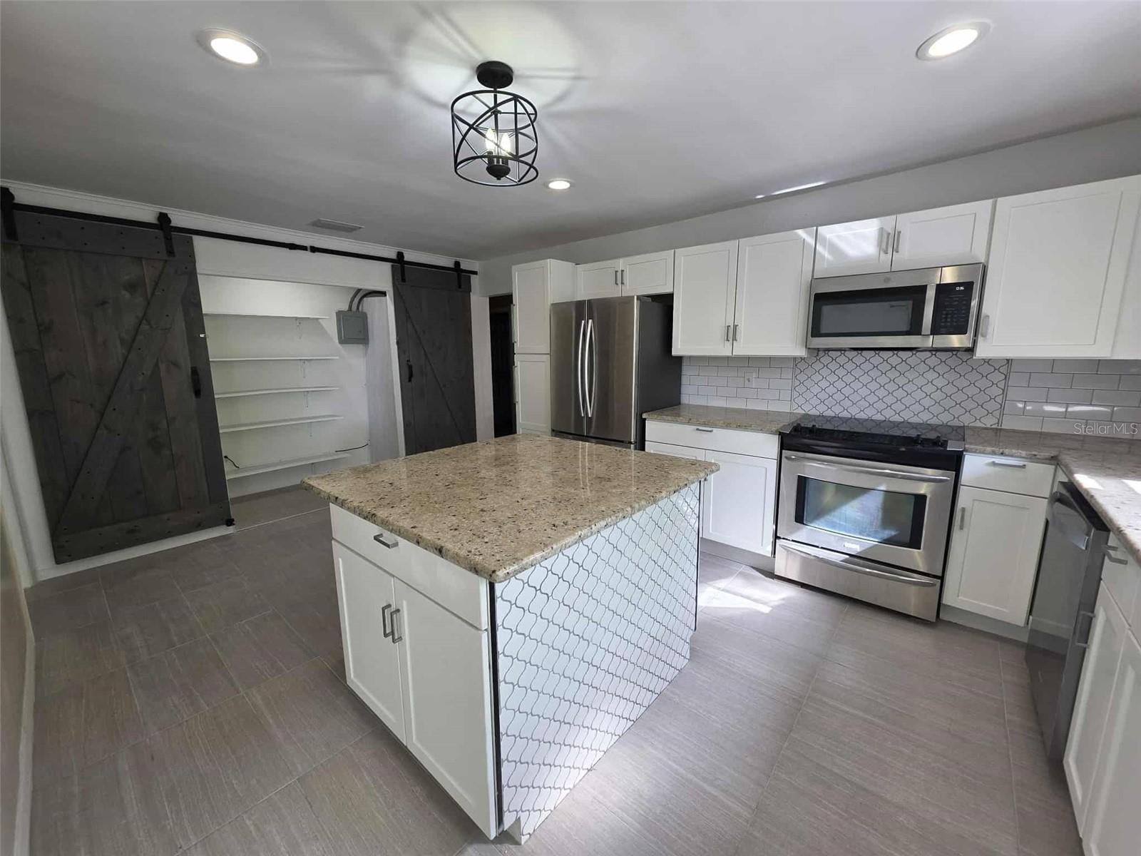 PINELLAS PARK - Residential