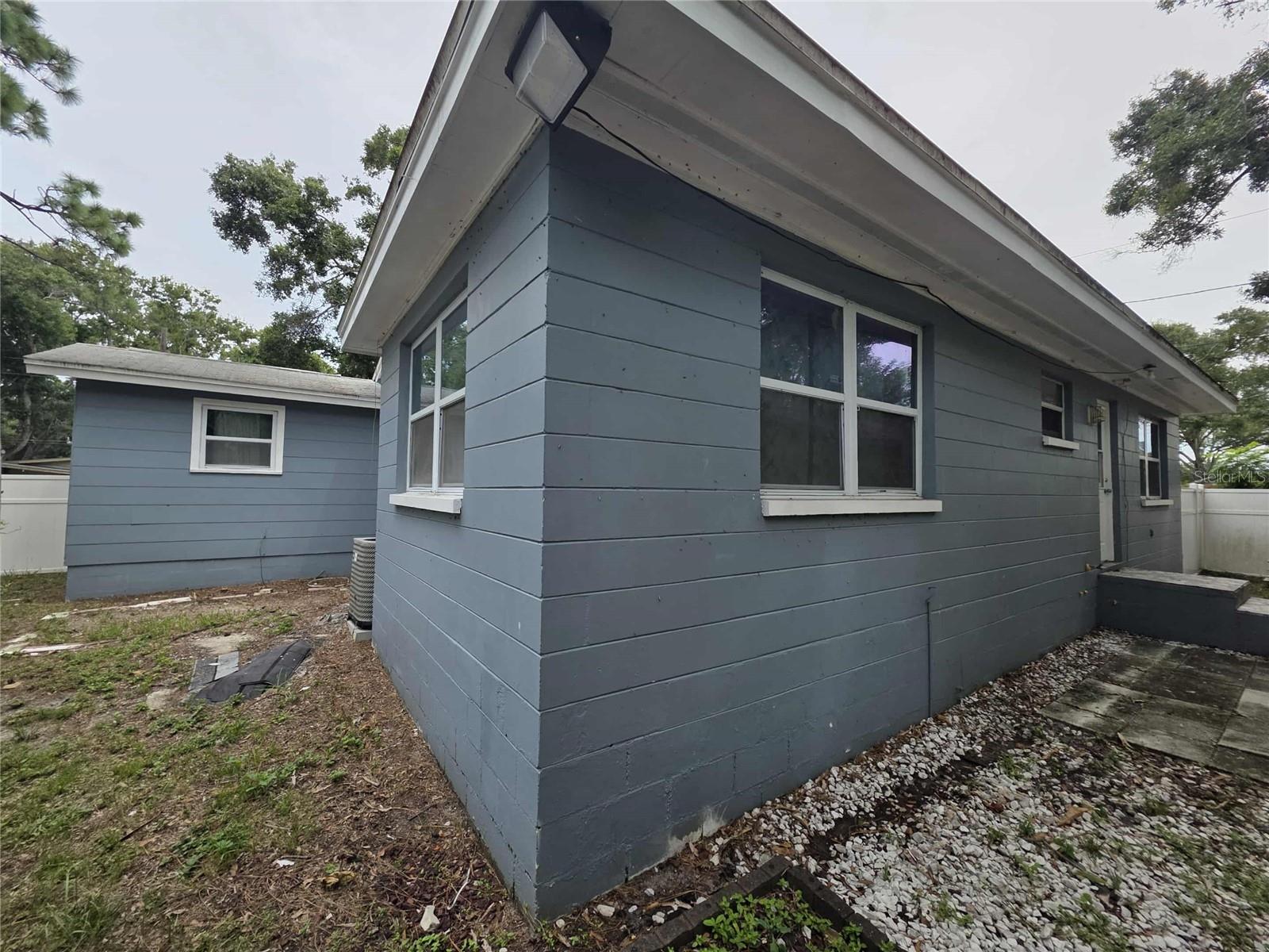 PINELLAS PARK - Residential