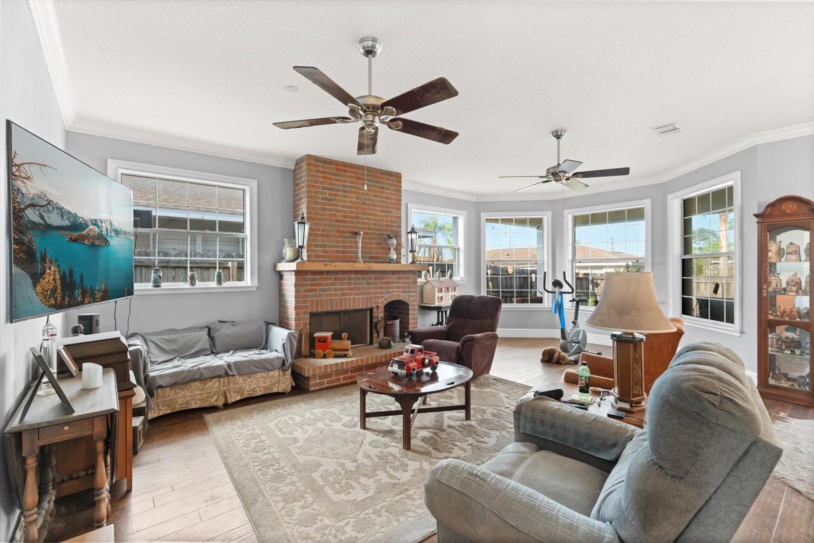 SPRING OAKS UNIT 4 - Residential