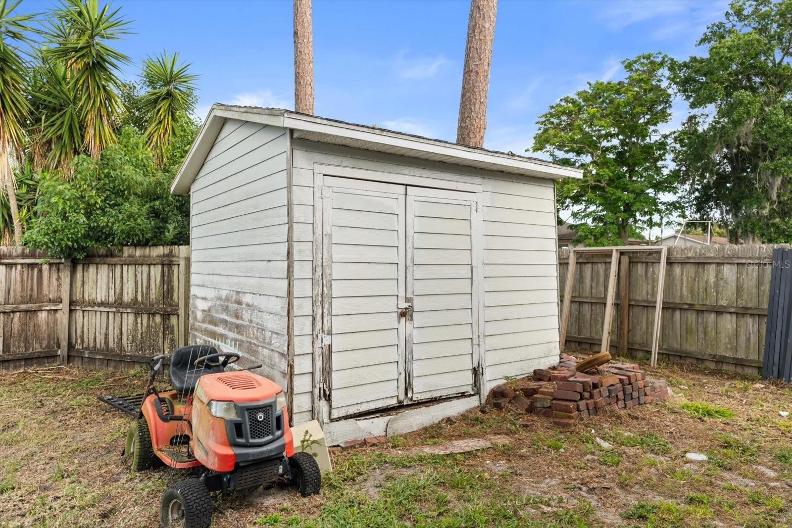 SPRING OAKS UNIT 4 - Residential
