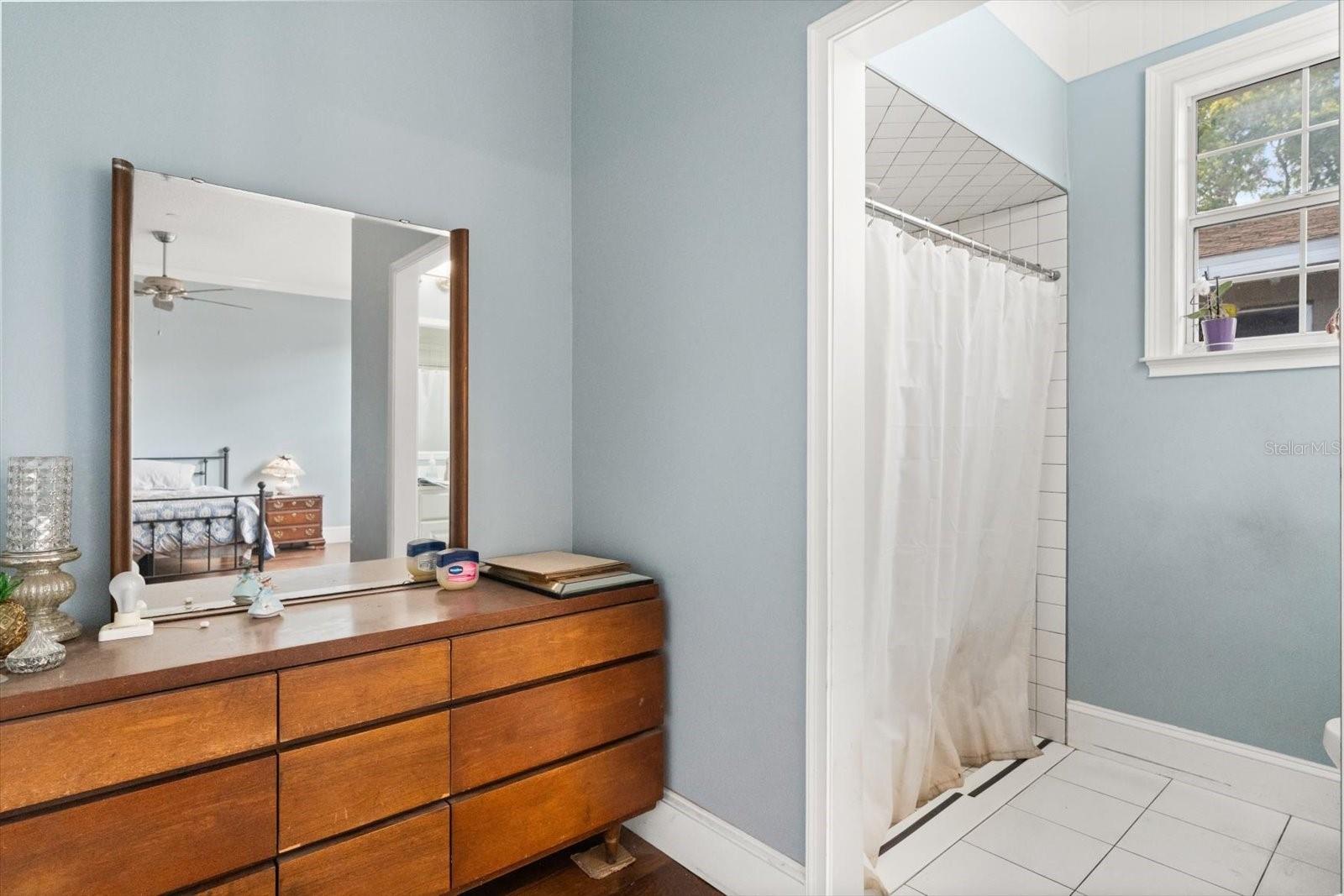 SPRING OAKS UNIT 4 - Residential