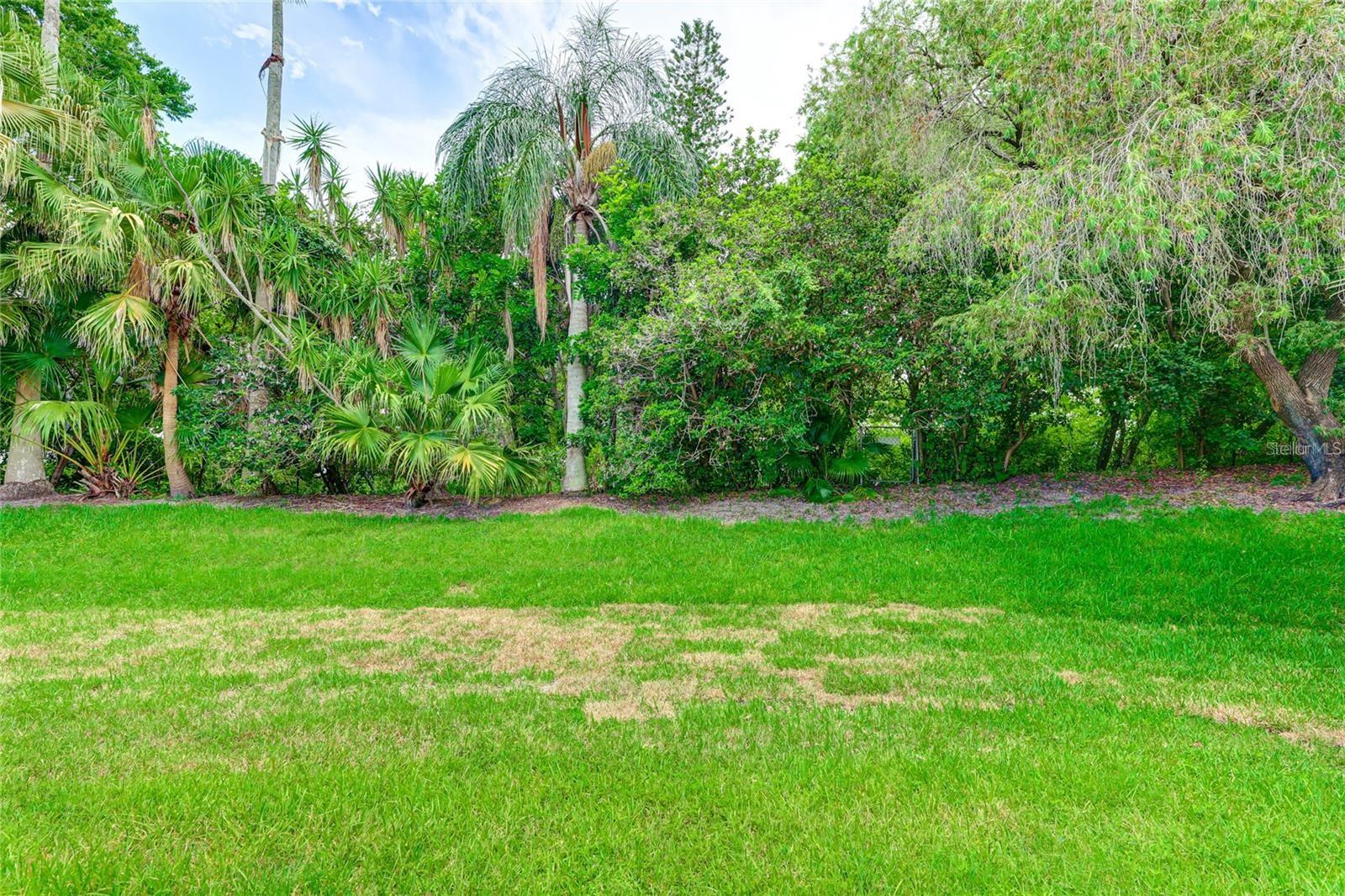 SPRING LAKES VI - Residential