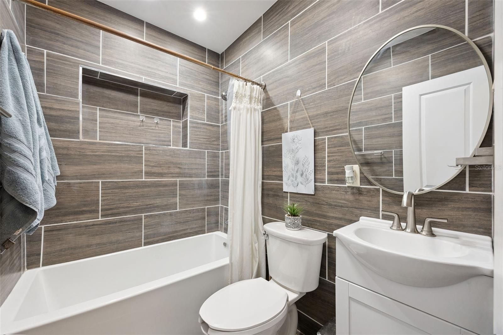 FERNWAY - Residential