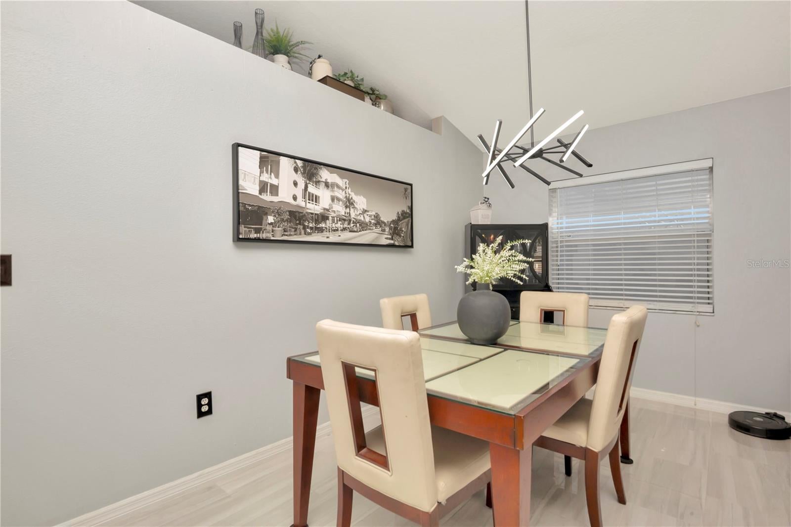2239 ROANOKE SPRINGS DRIVE
