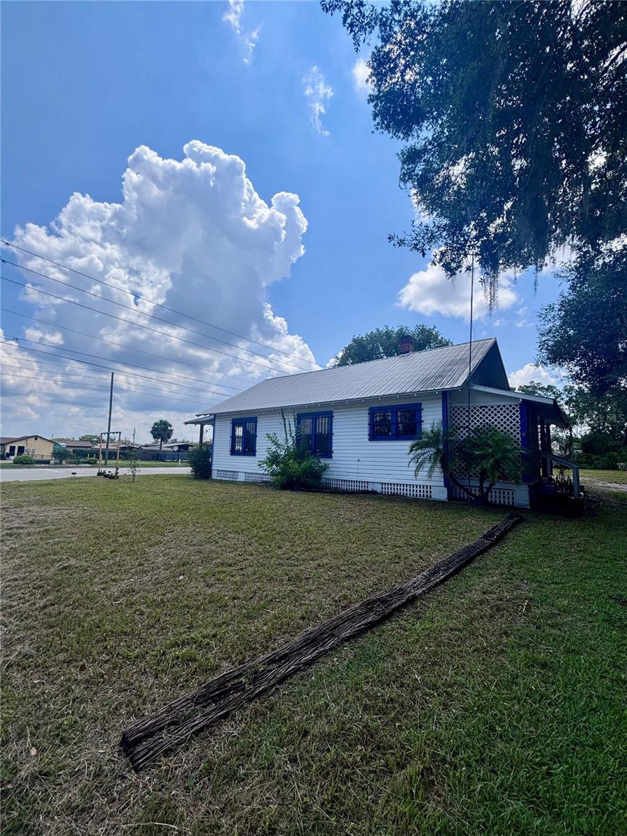 STETSON PLAZA - Commercial Sale