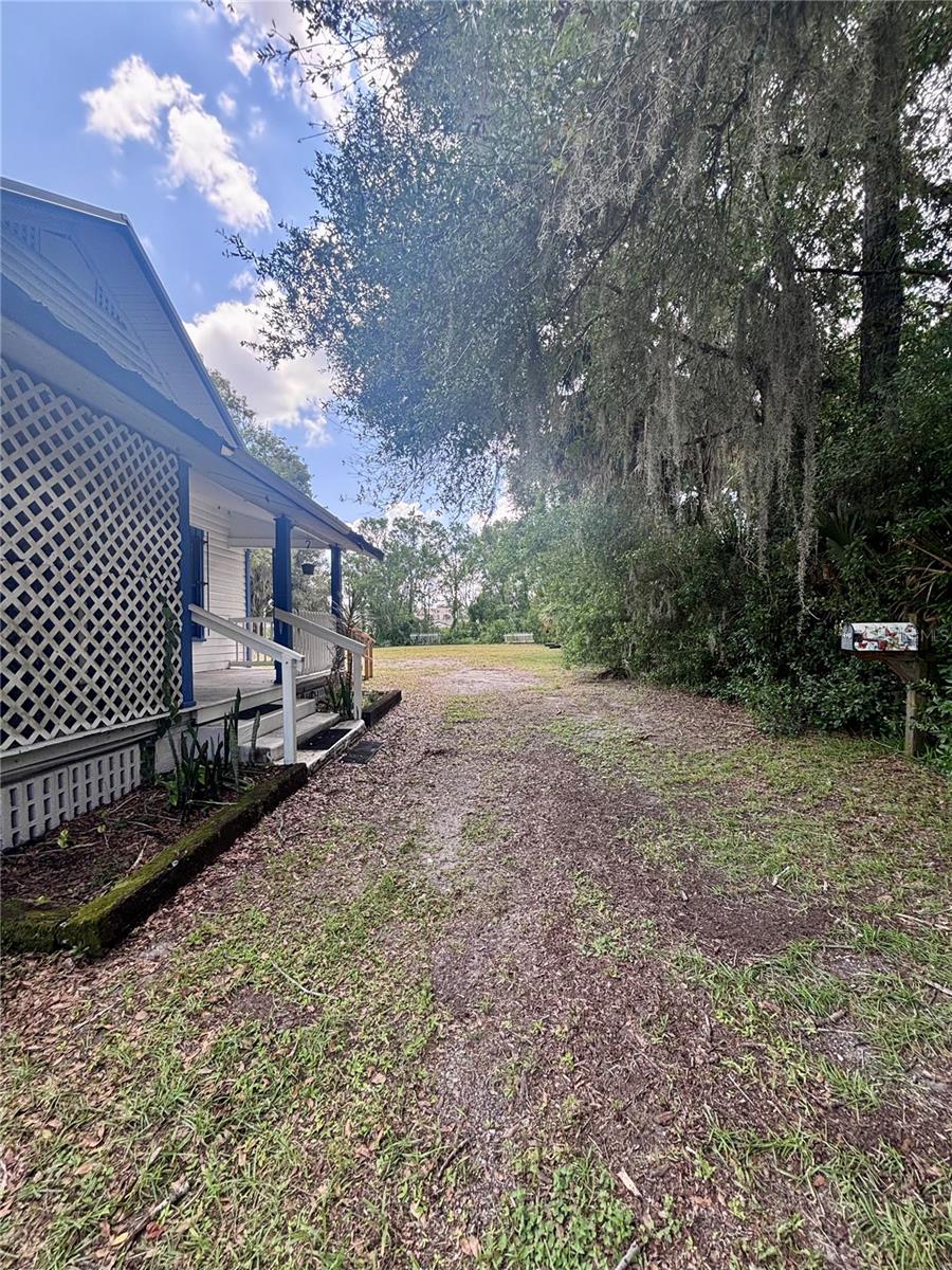 STETSON PLAZA - Commercial Sale