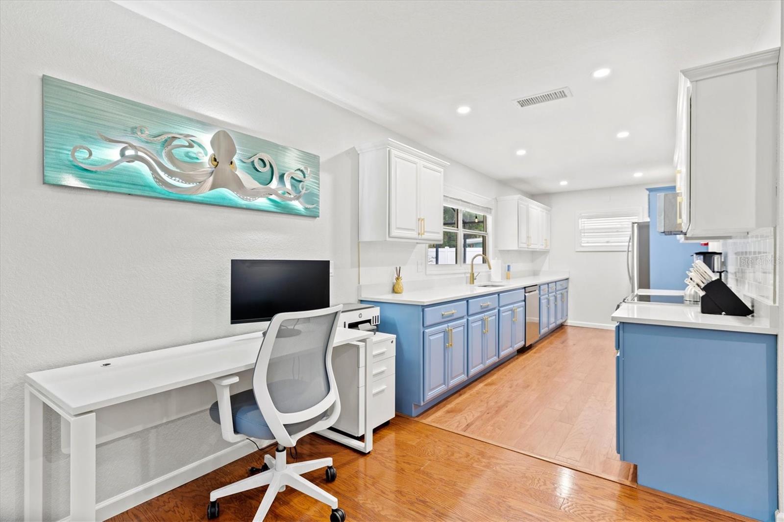 THOMPSON SUB - Residential Lease