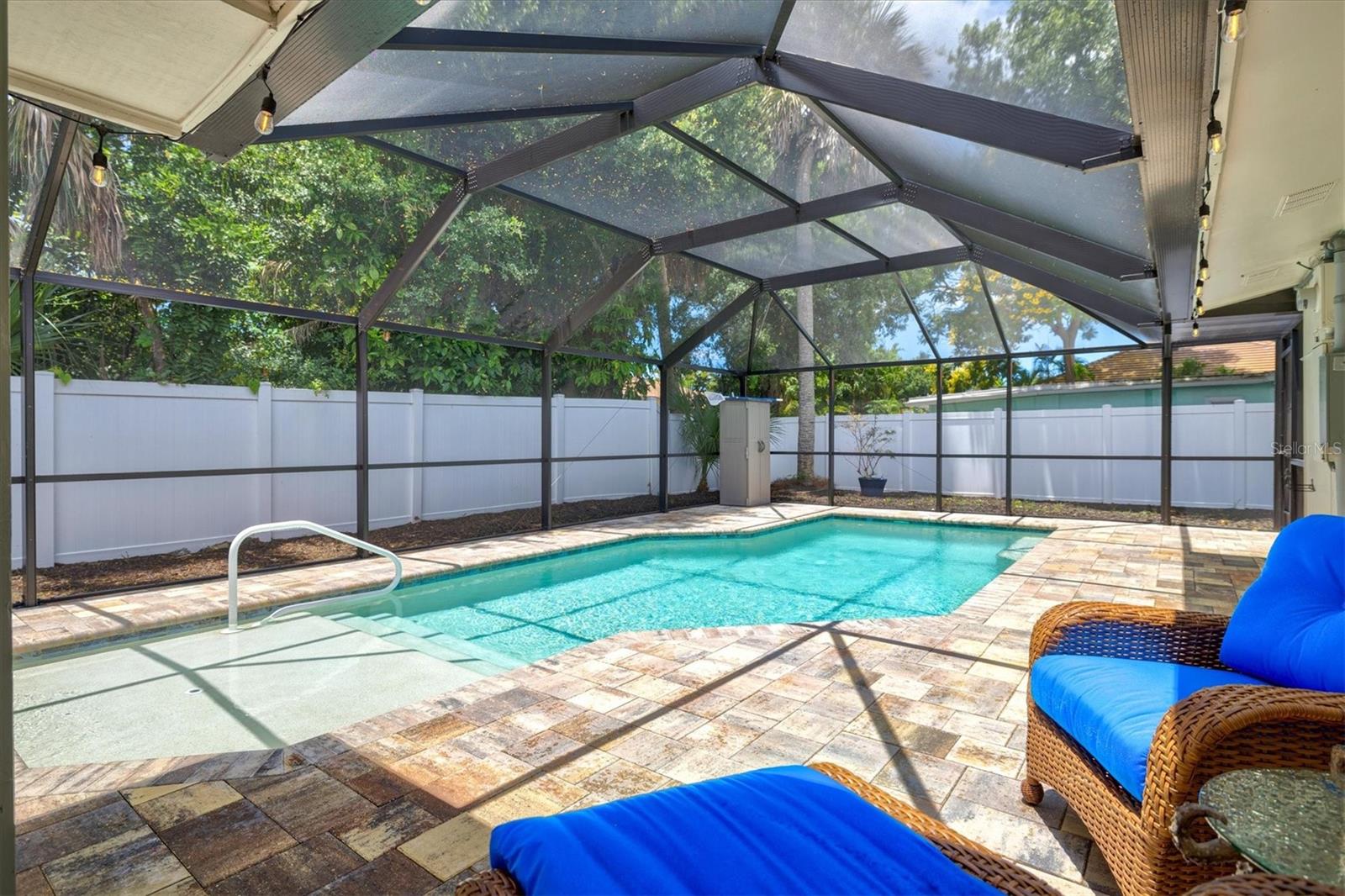 THOMPSON SUB - Residential Lease