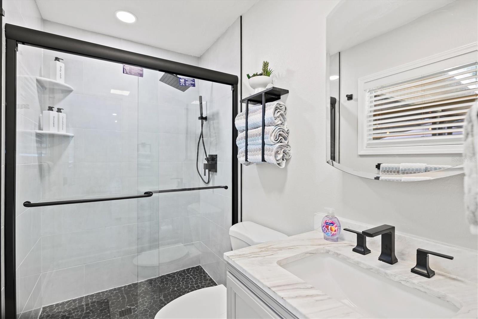 THOMPSON SUB - Residential Lease