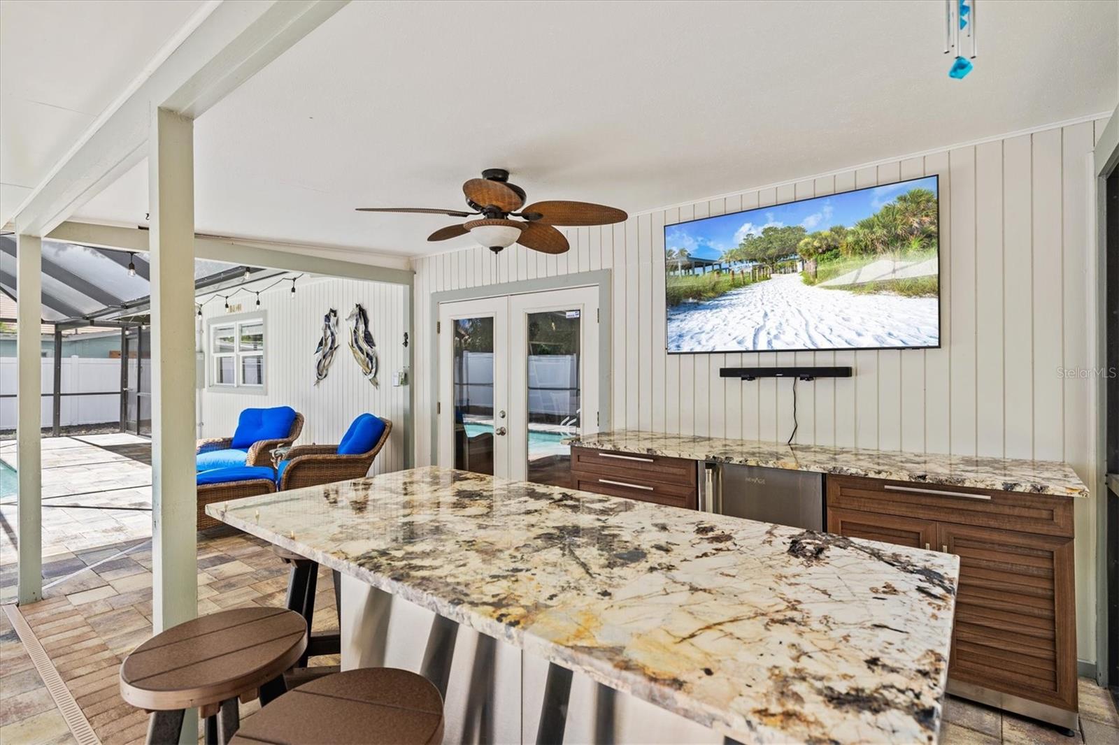 THOMPSON SUB - Residential Lease