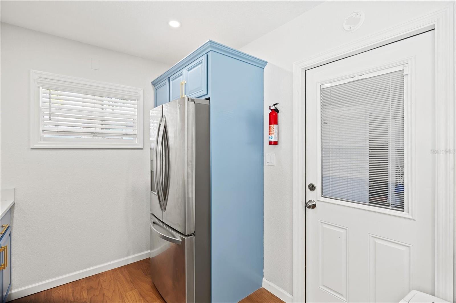 THOMPSON SUB - Residential Lease