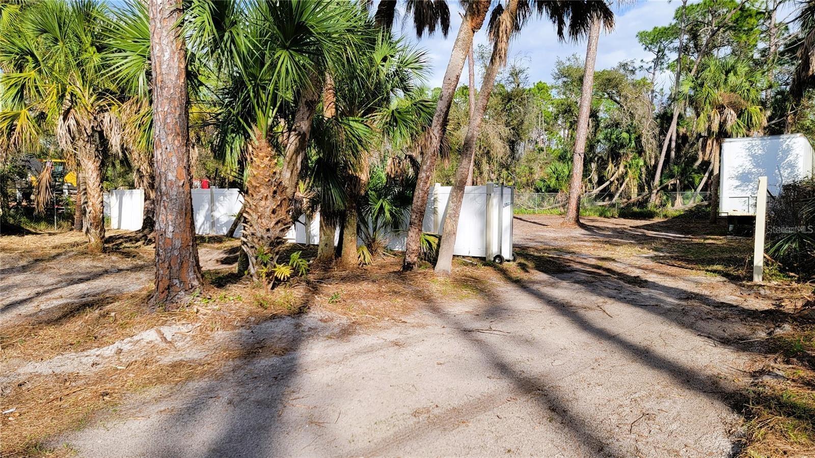 PORT CHARLOTTE SEC 016 - Commercial Lease