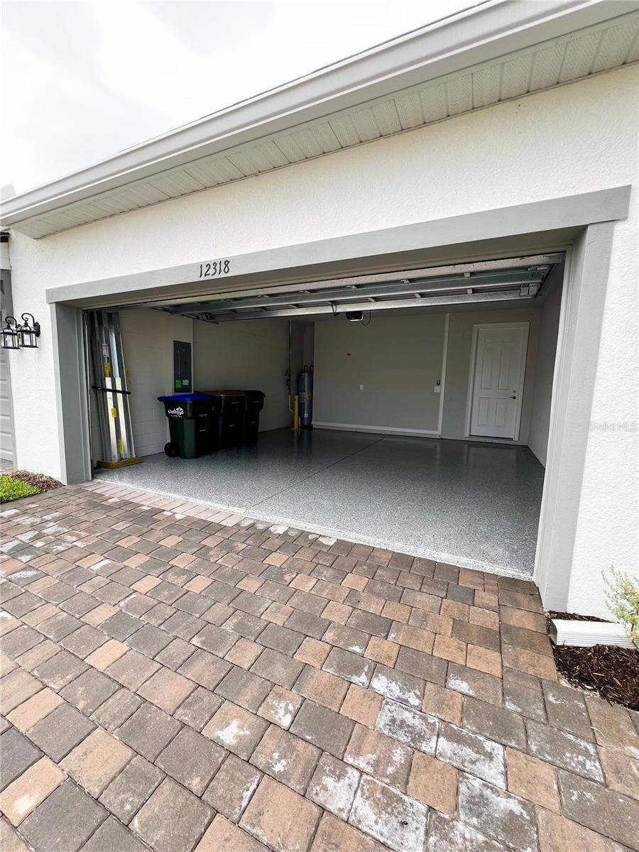 SUNSTONE VLG F5 PH 2 - Residential Lease