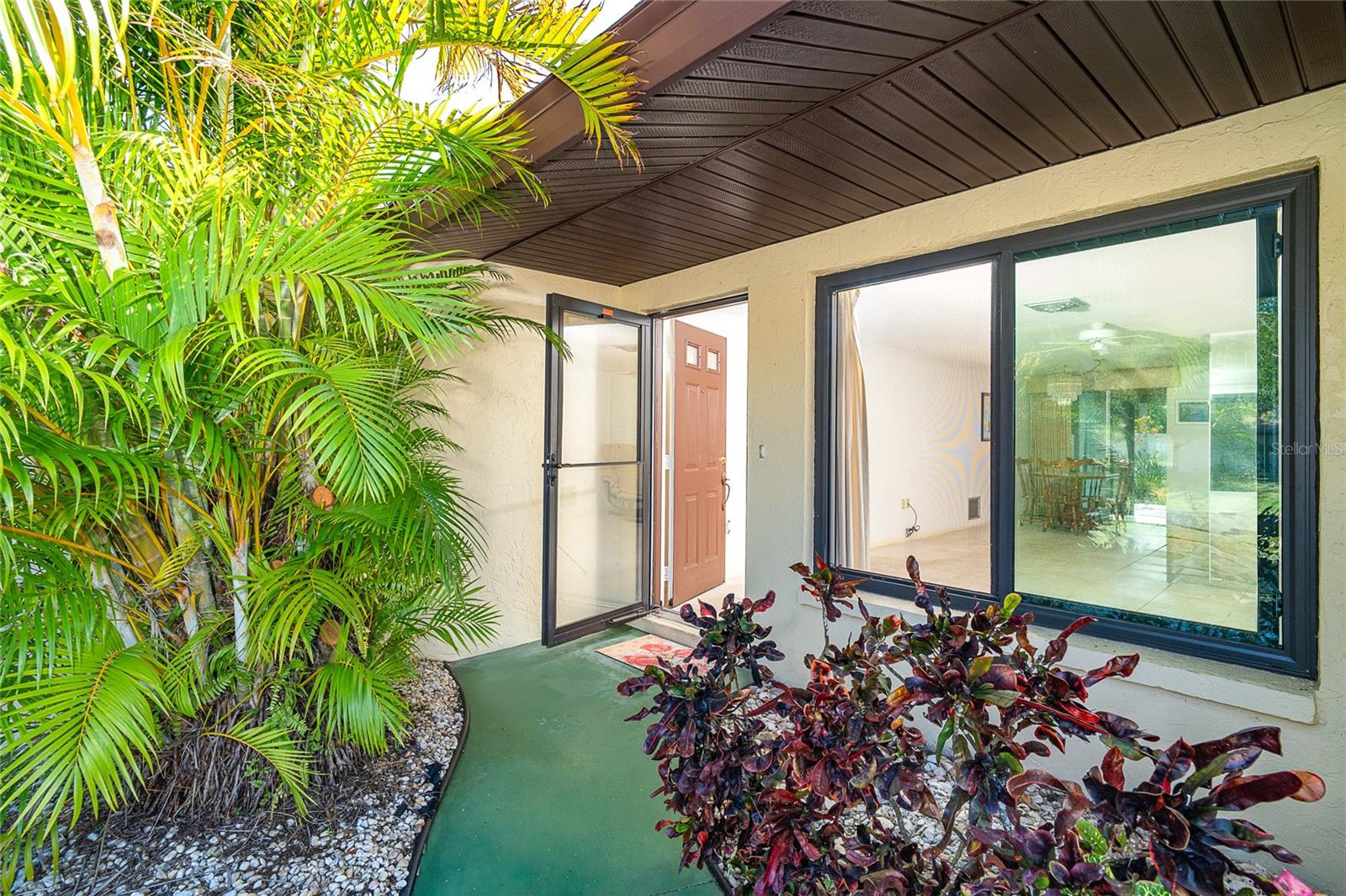 213 HIGH POINT DRIVE 213B