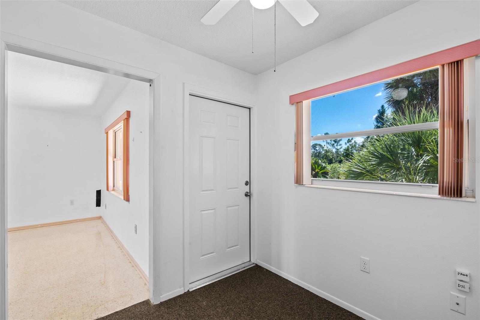 SILVER LAKE PARK - Residential