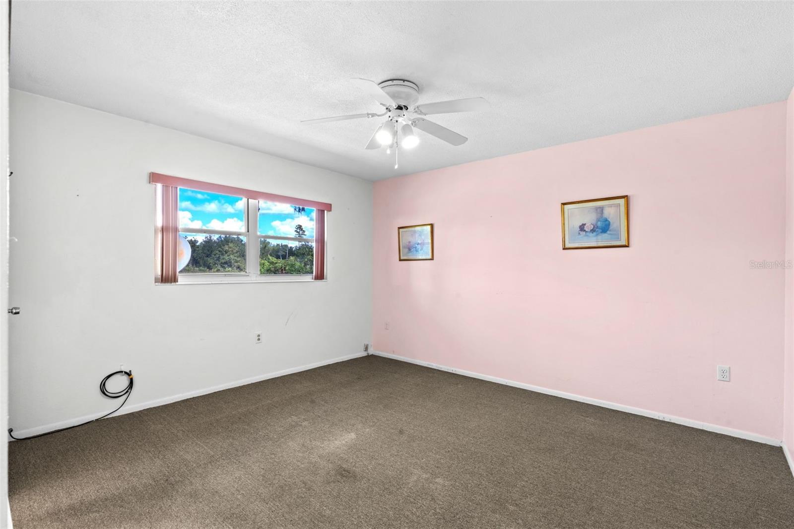 SILVER LAKE PARK - Residential