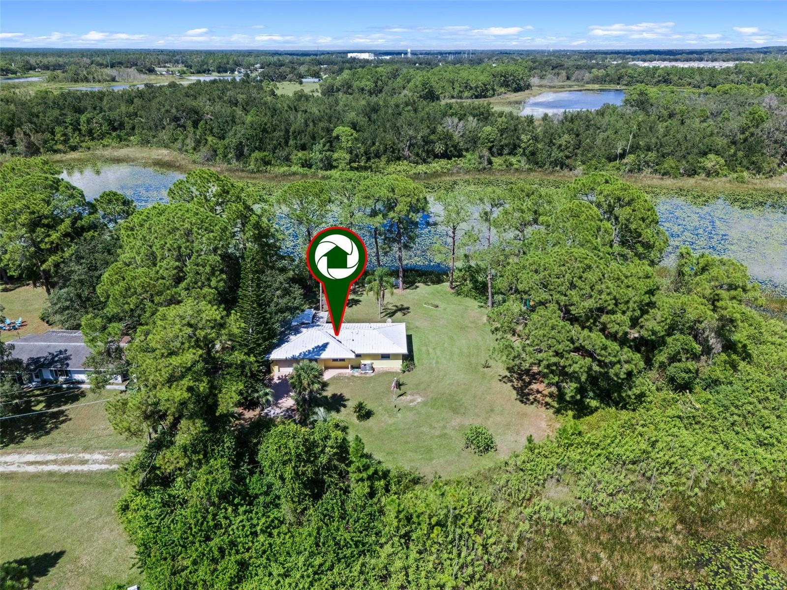 SILVER LAKE PARK - Residential