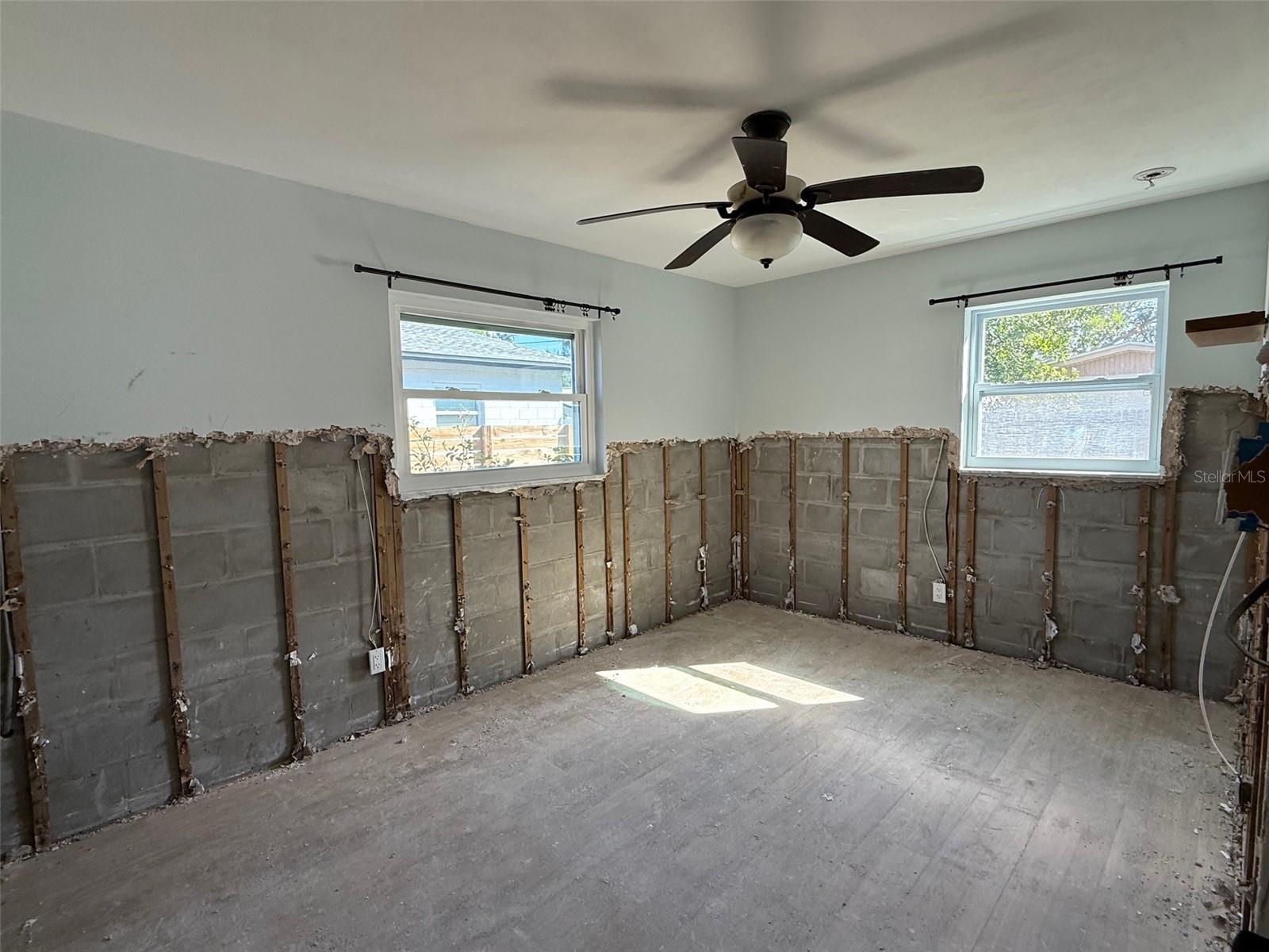 SHOREACRES CENTER - Residential