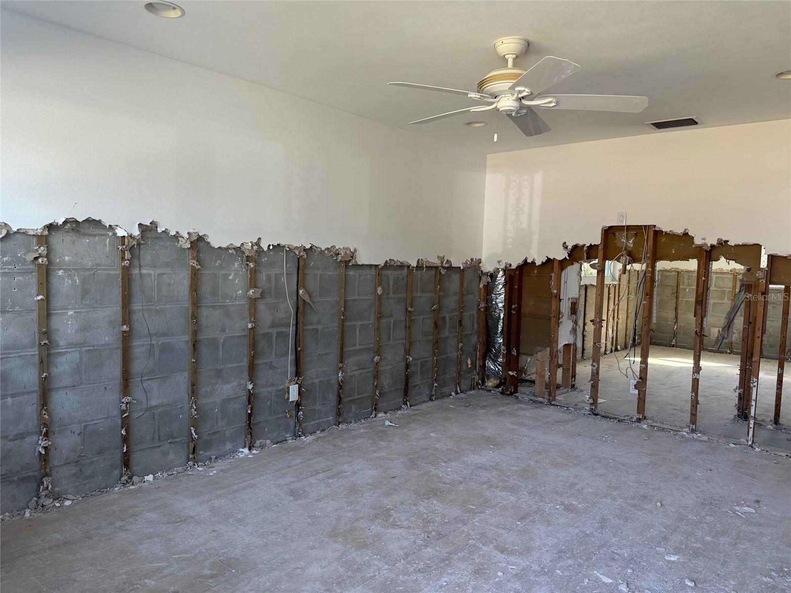 SHOREACRES CENTER - Residential