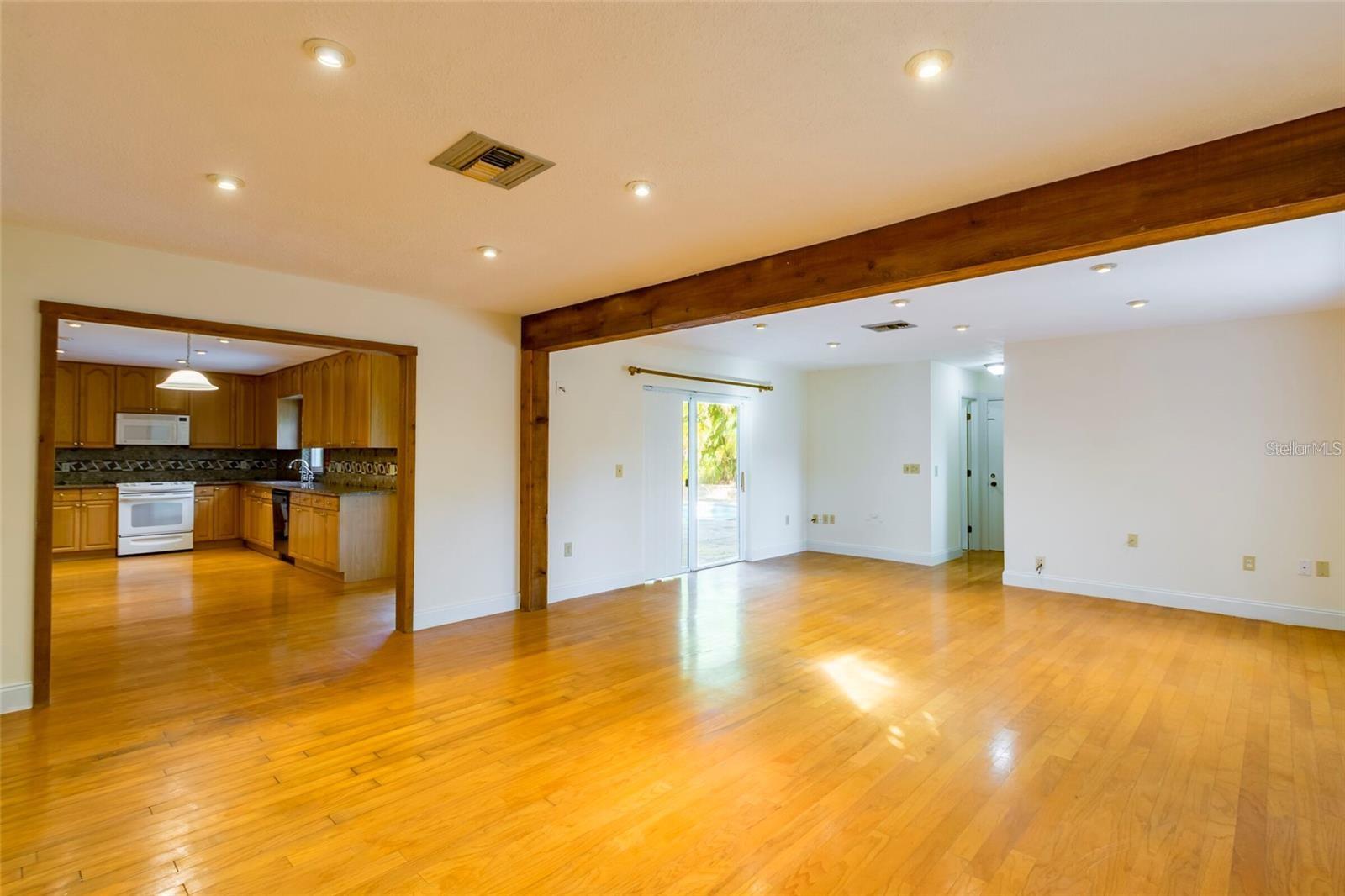 TANGLEWOOD EAST - Residential