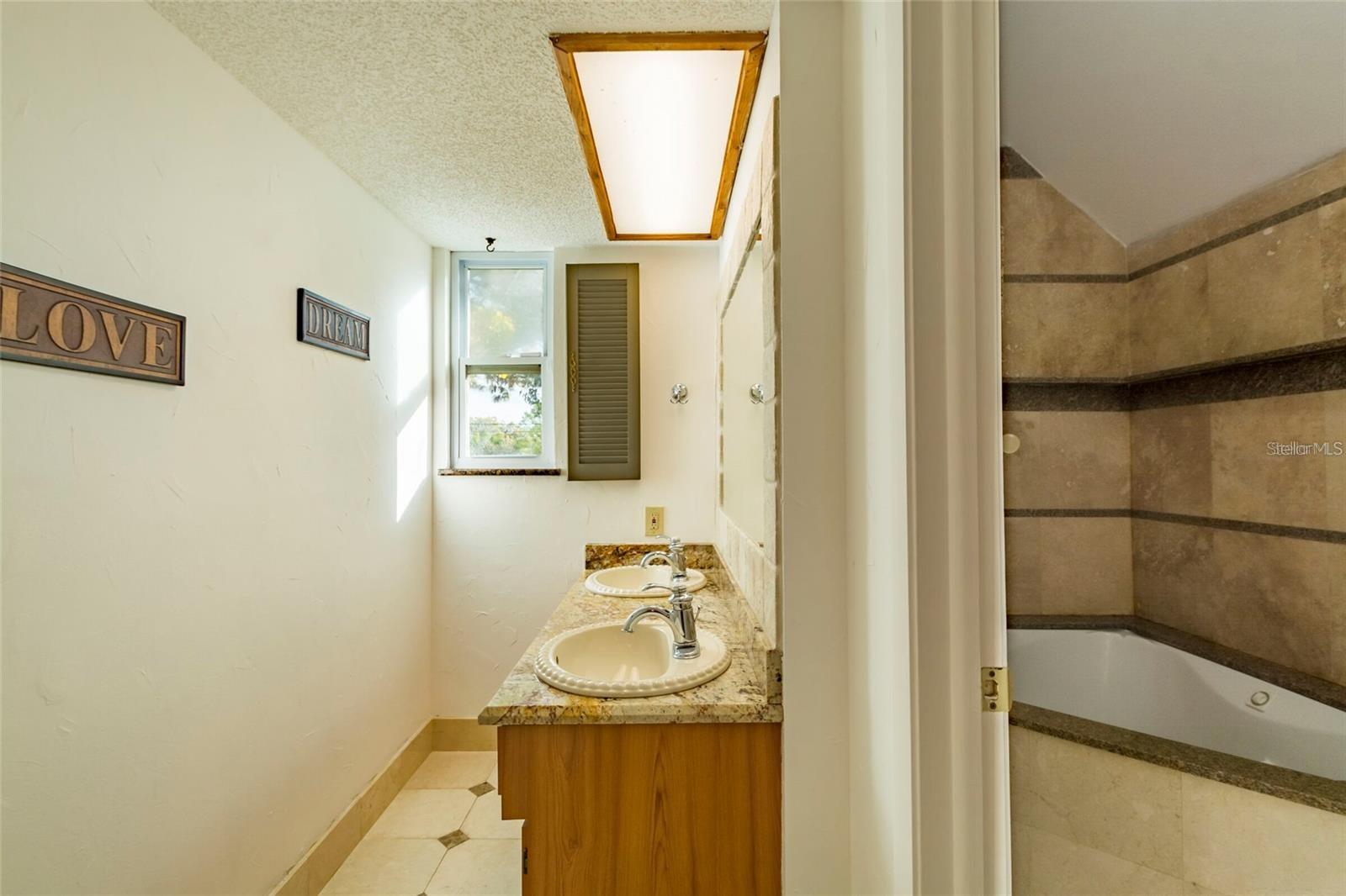 TANGLEWOOD EAST - Residential