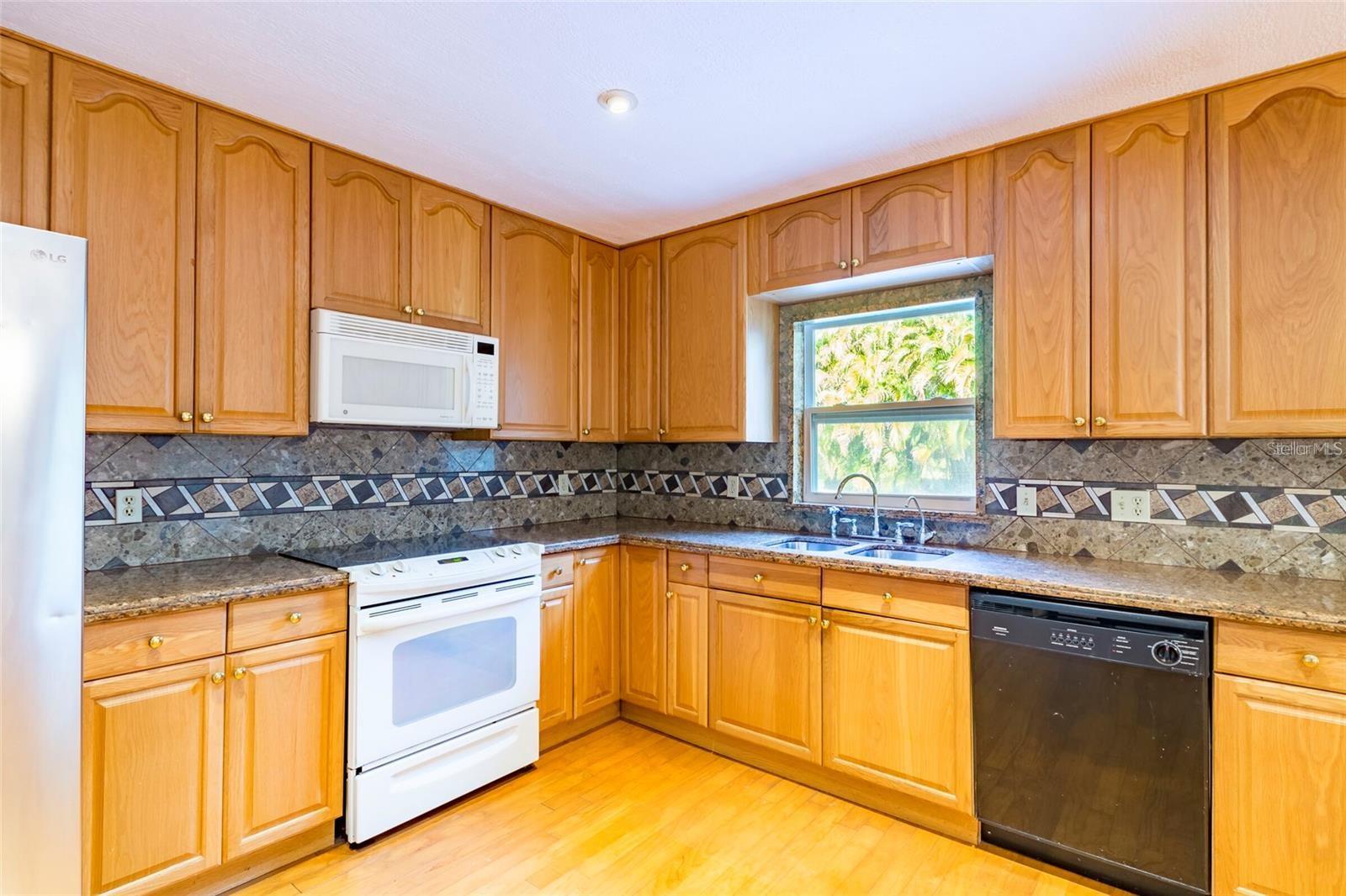 TANGLEWOOD EAST - Residential