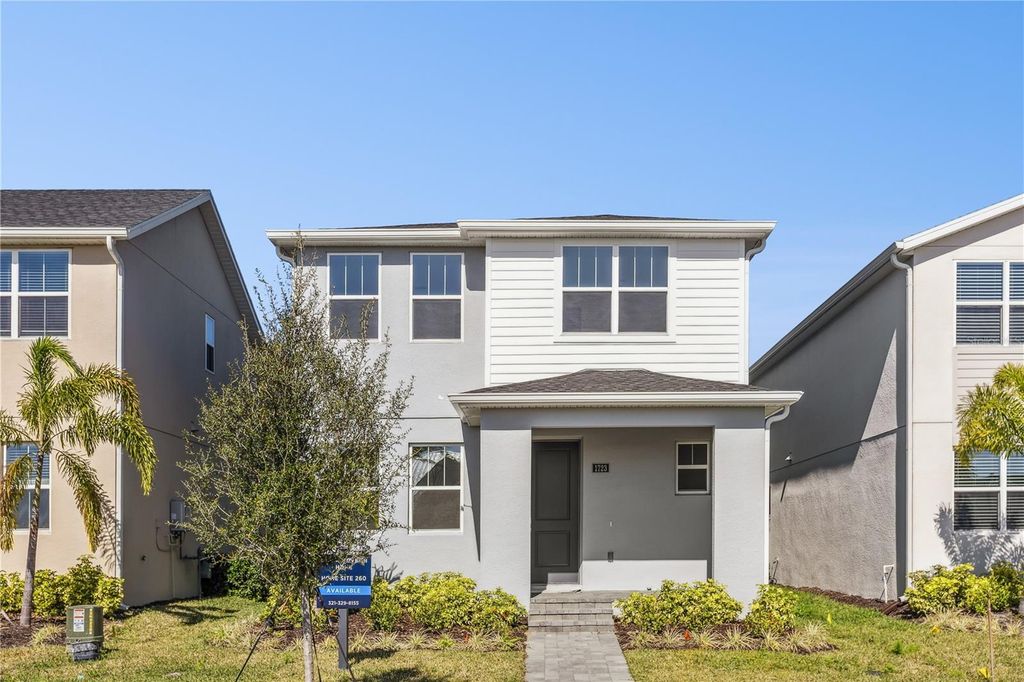 Photo of 1723 Crowncrest Drive, Apopka, FL 32703 (MLS # O6380381)