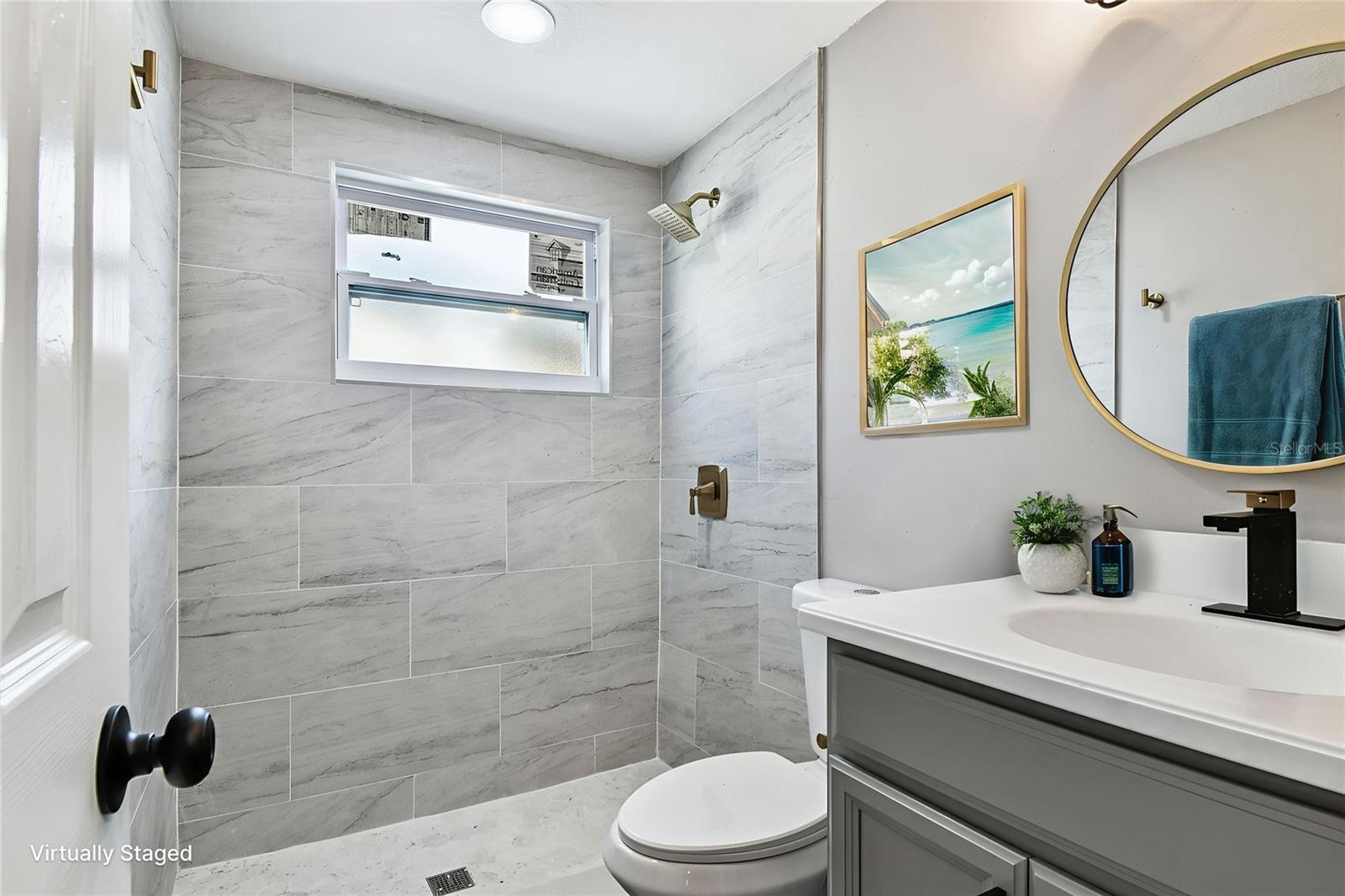 TAHITIAN HOMES - Residential