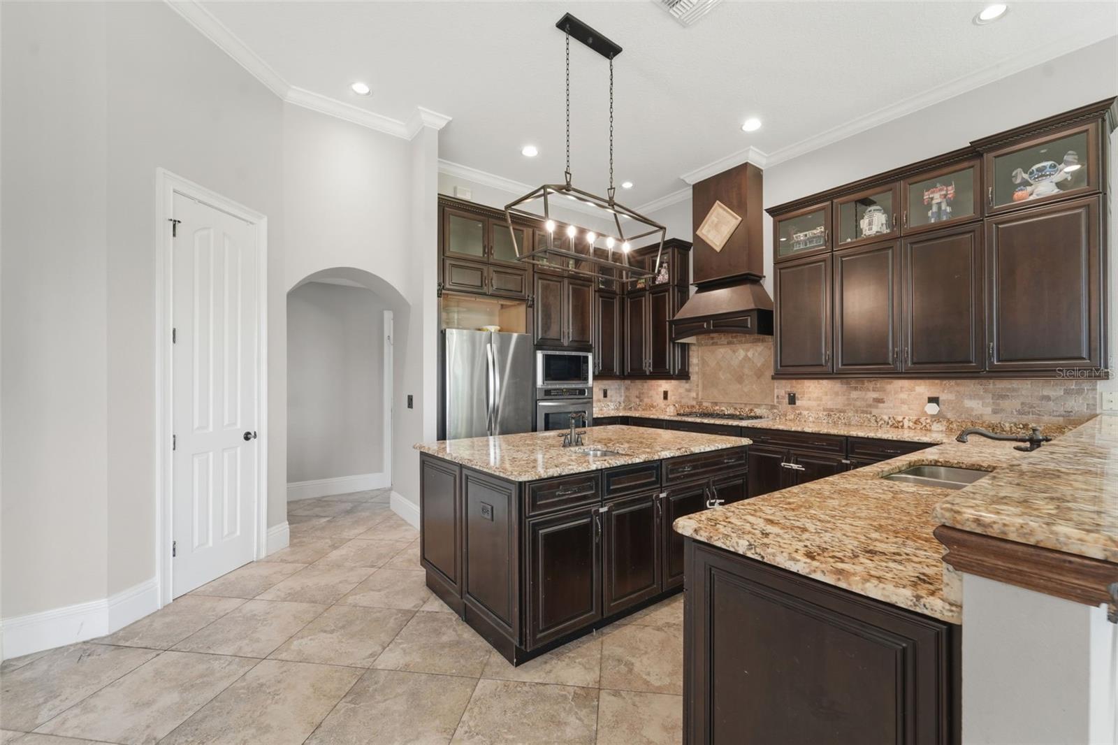 THE ESTATES AT LAKE CLARICE - Residential