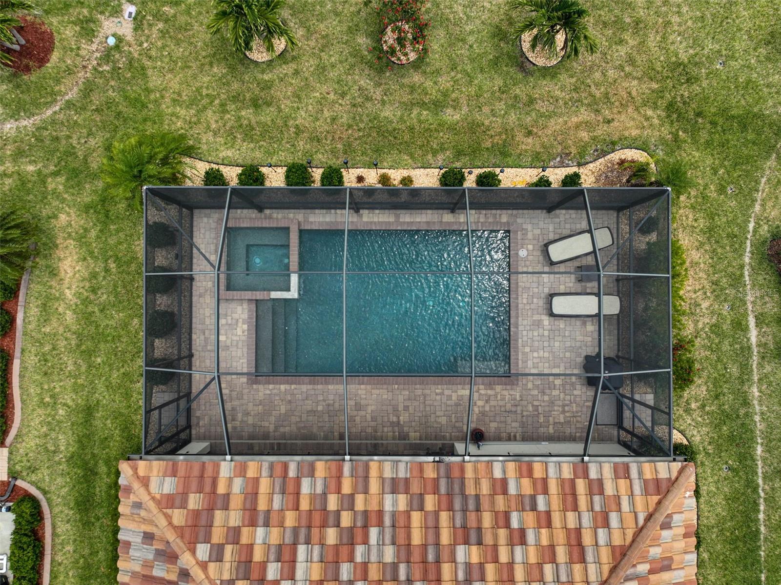 GRAN PARADISO PH 8 - Residential