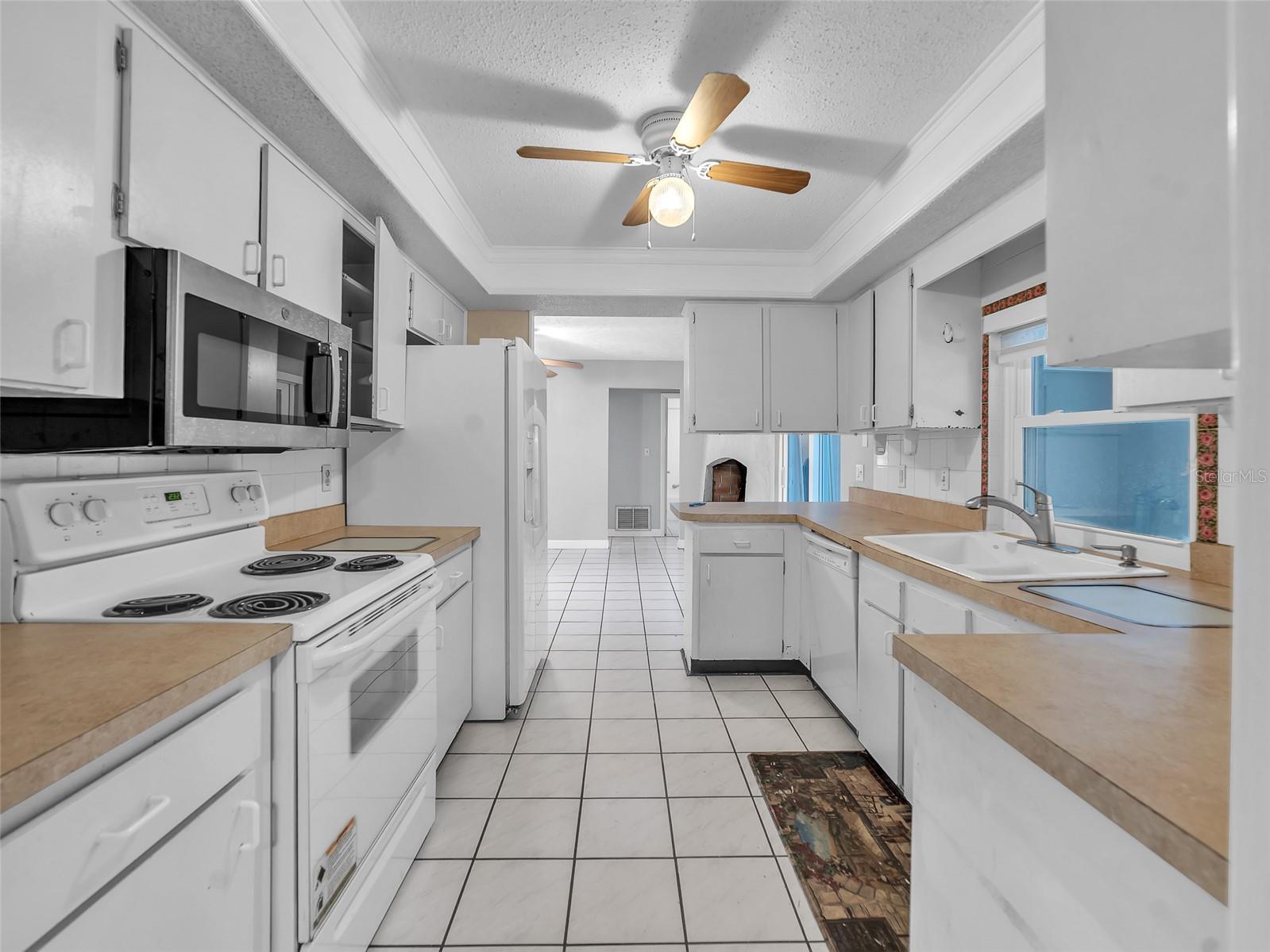 4727 STEEL DUST LANE