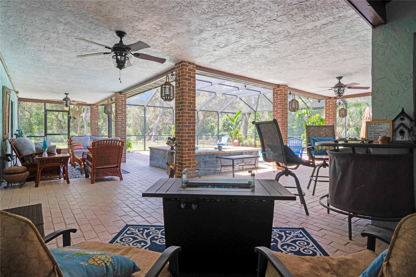 HIGHLANDS UNREC - Residential