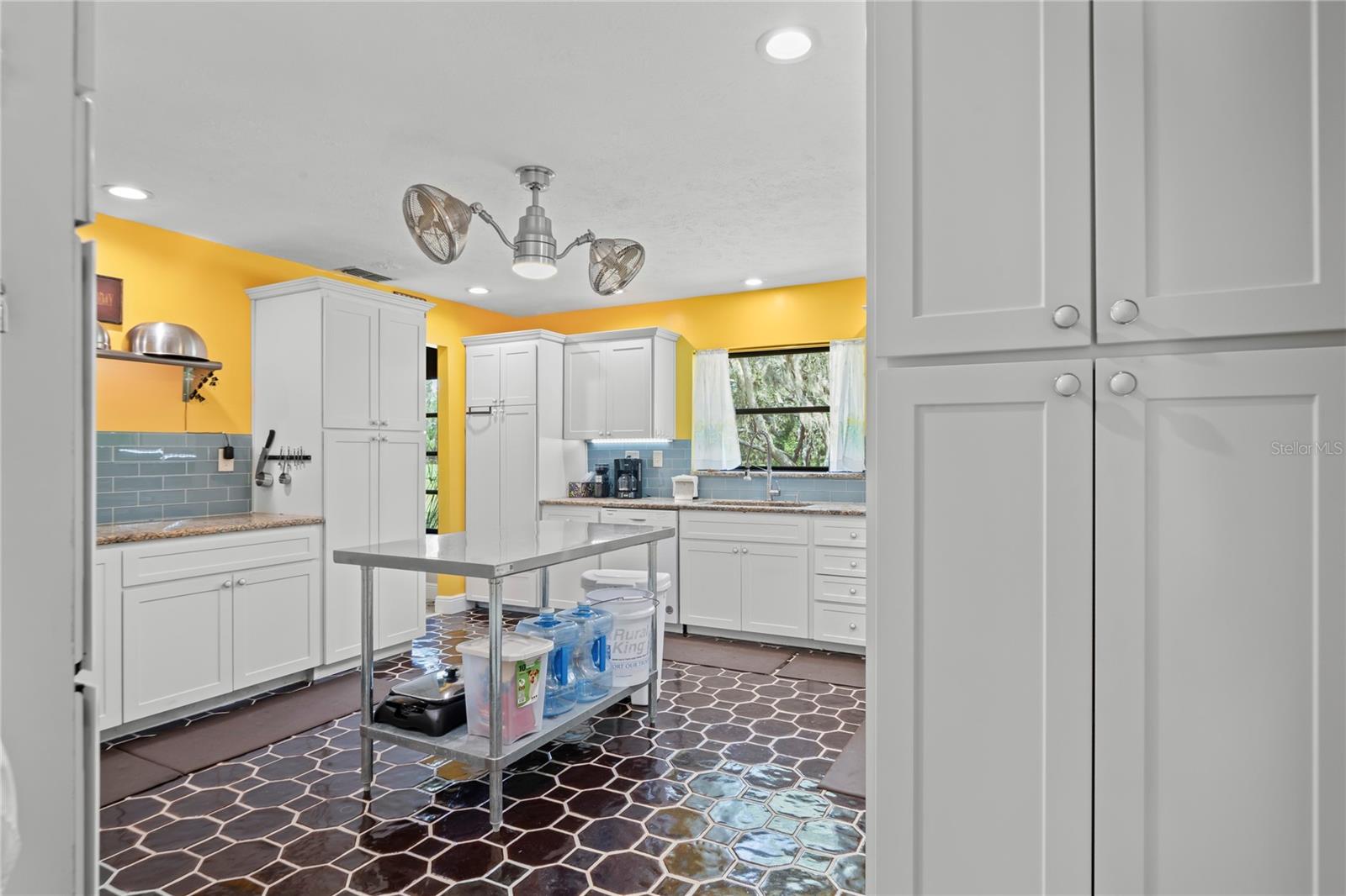 HIGHLANDS UNREC - Residential