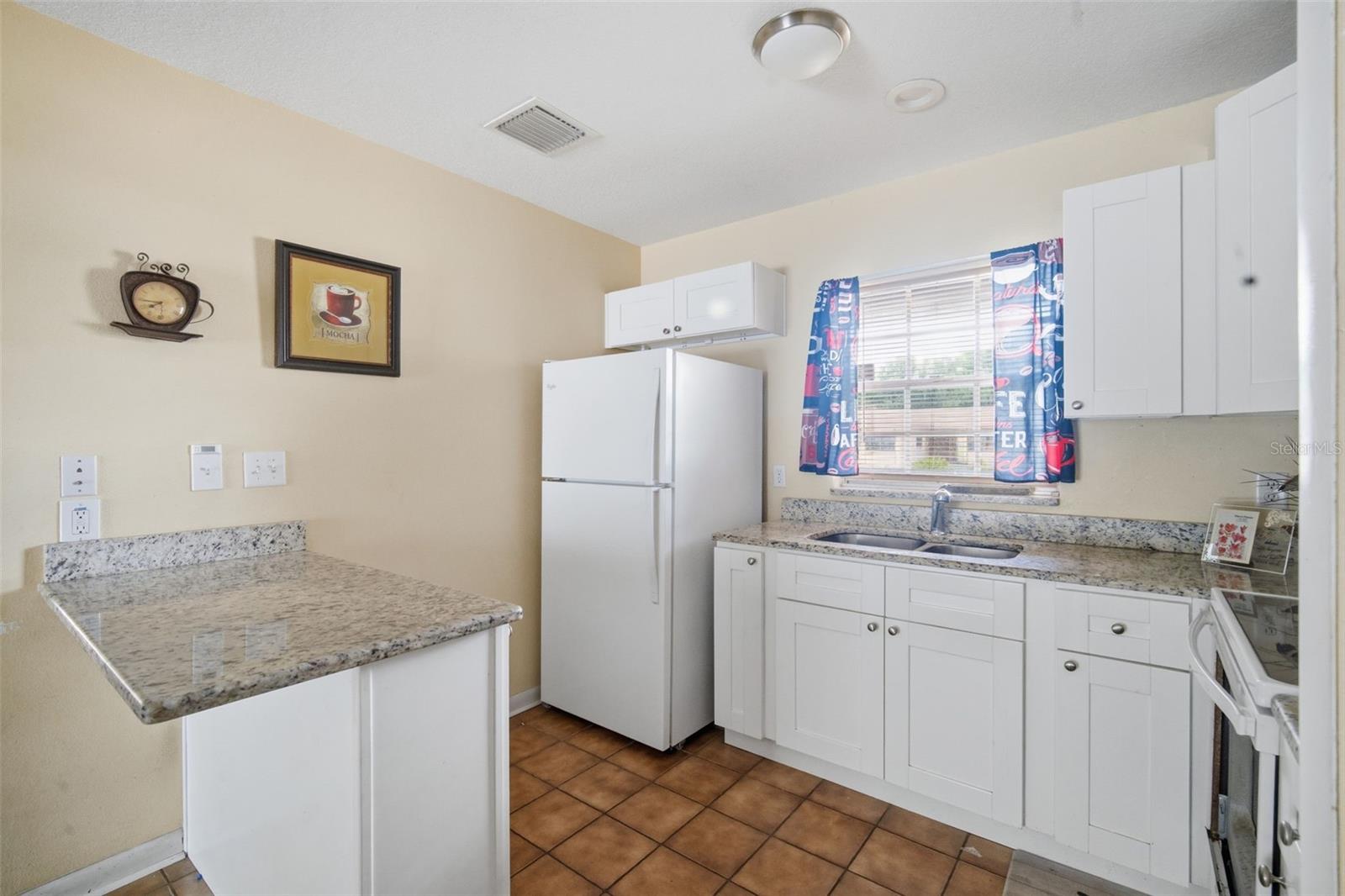 DEL RIO ESTATES UNIT 8 - Residential