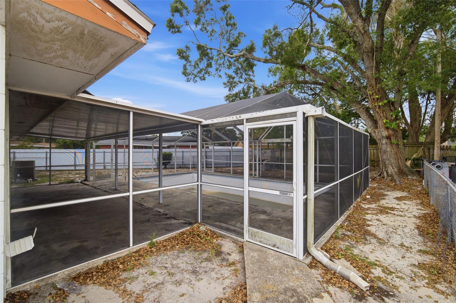 DEL RIO ESTATES UNIT 8 - Residential
