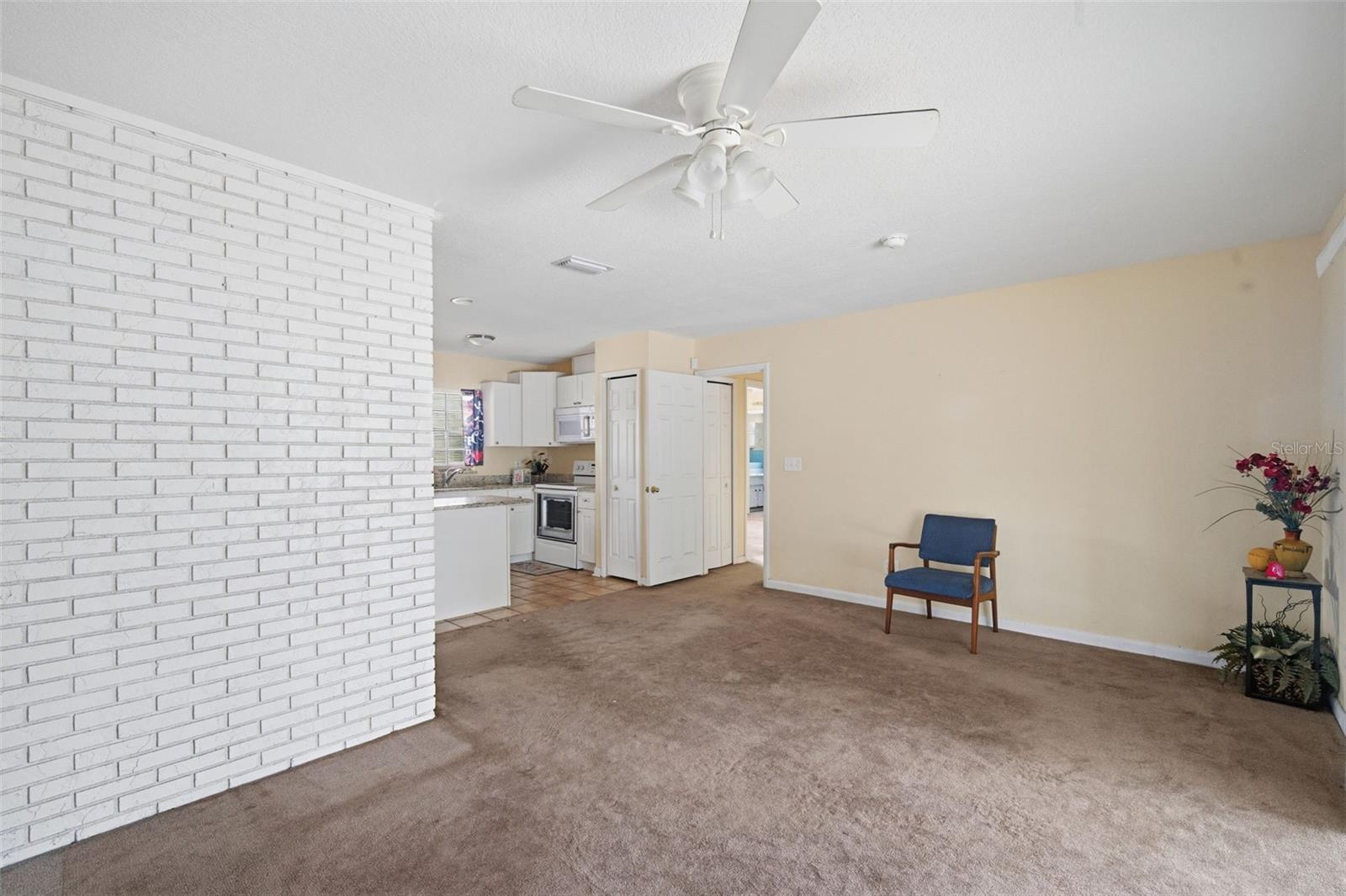 DEL RIO ESTATES UNIT 8 - Residential
