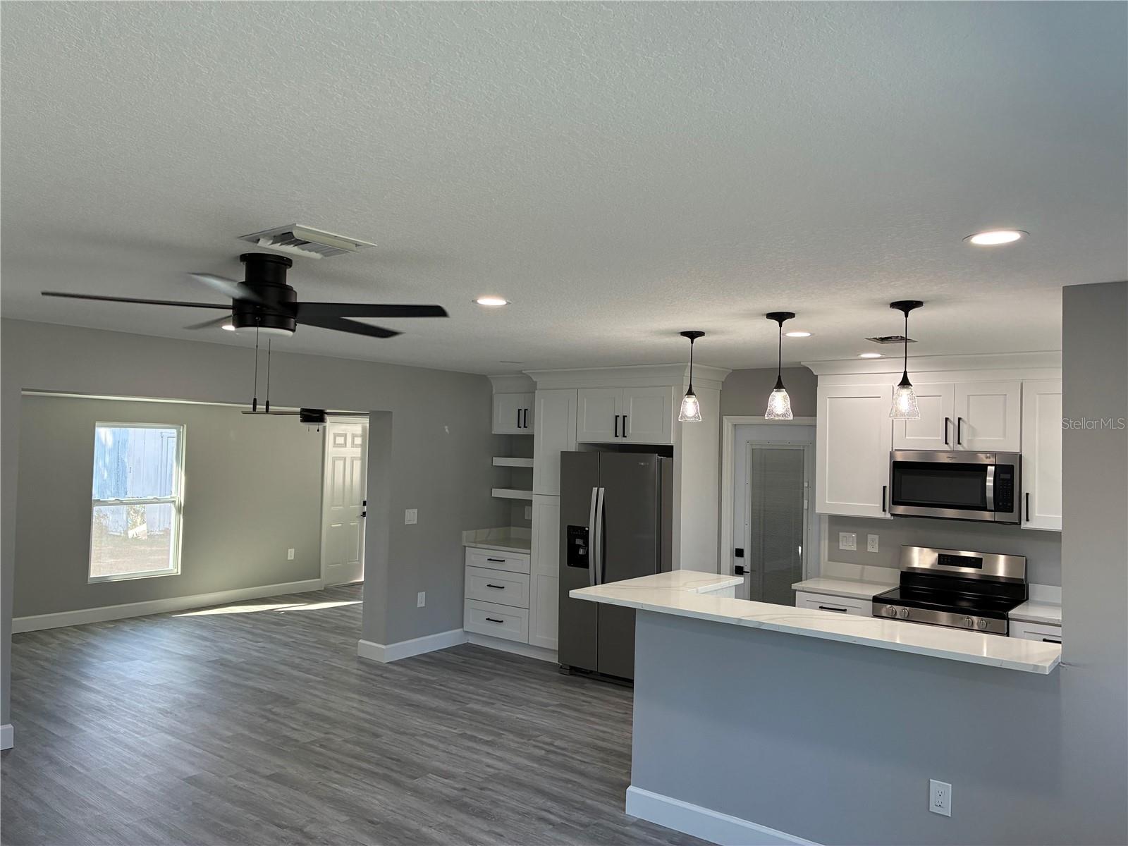 SUN-LIT SHORES - Residential Lease