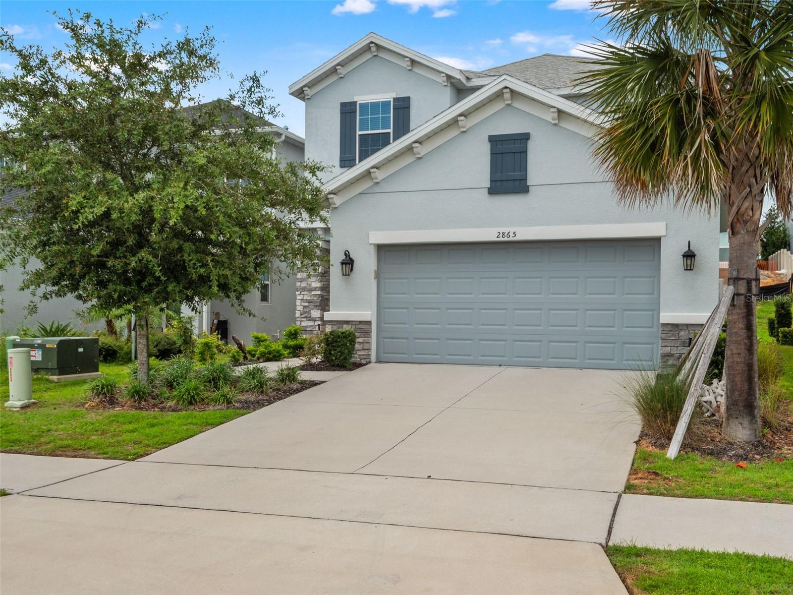 2865 HIGH POINTE STREET