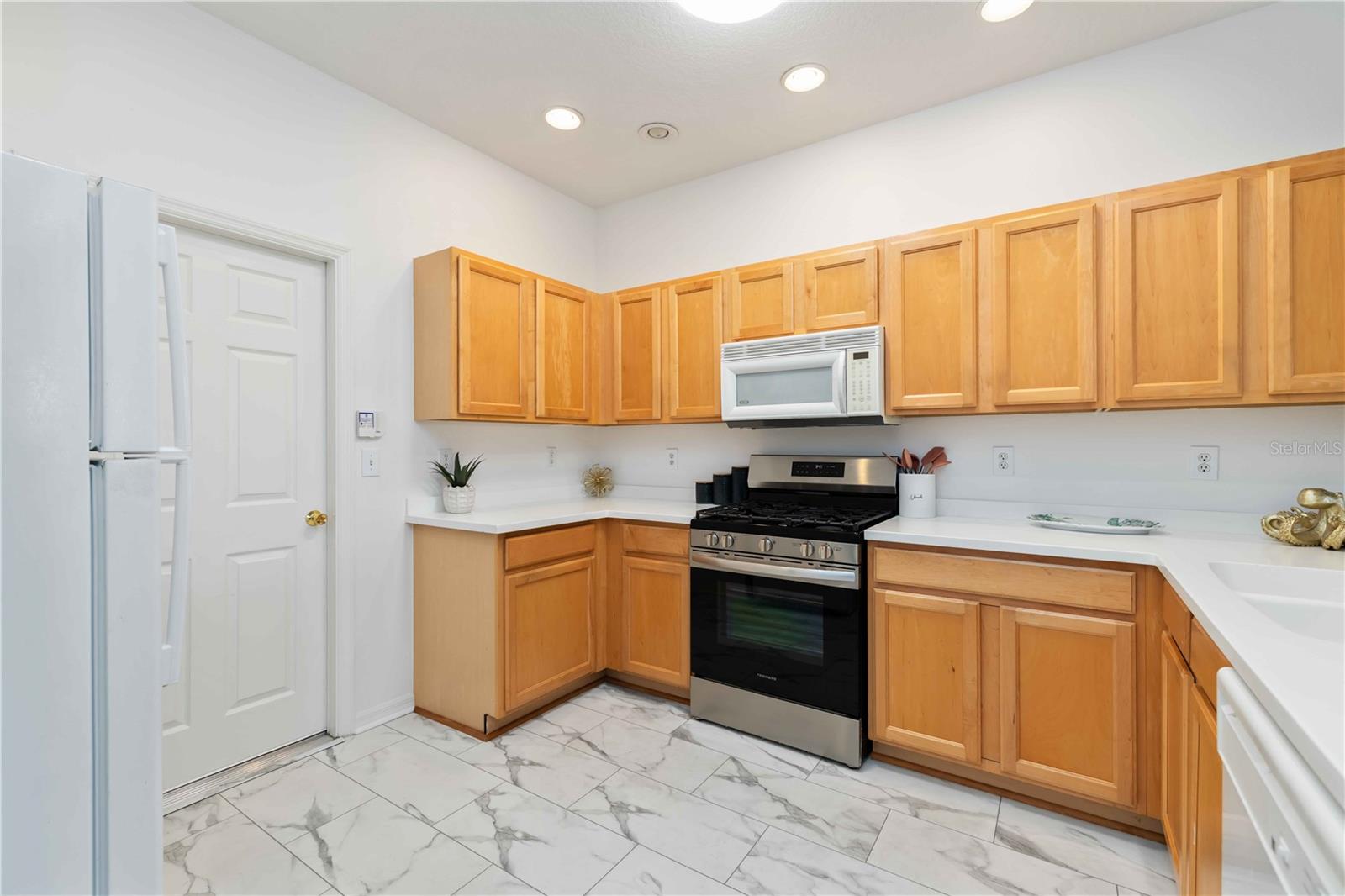 LAKERIDGE FALLS PH 1C - Residential