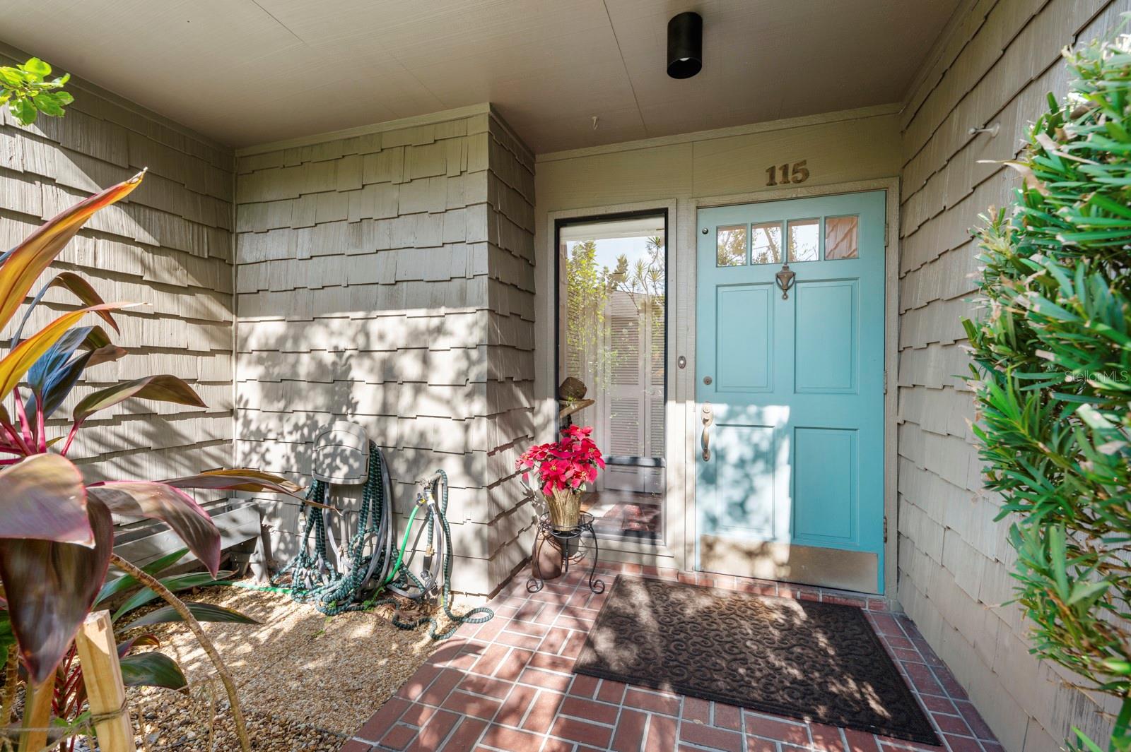 PELICAN COVE III - Residential